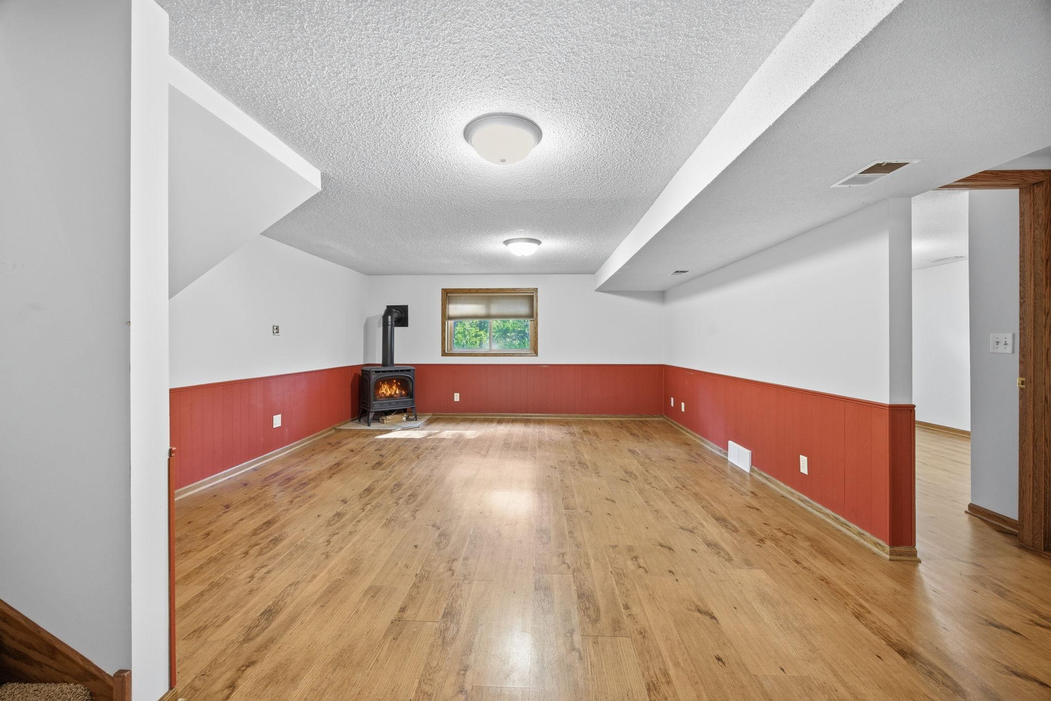 9765 261st Avenue Nw Property Photo 21
