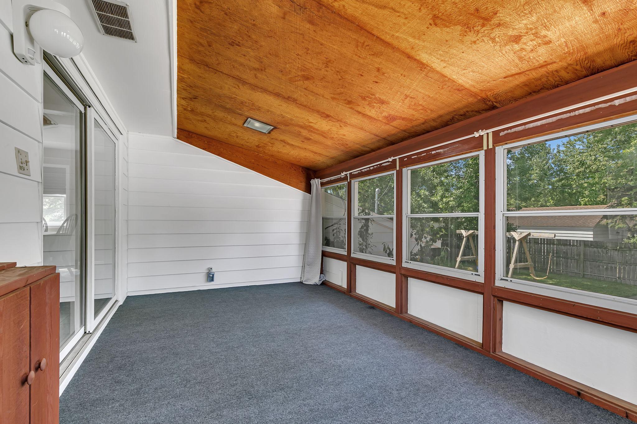 1005 25th Avenue N Property Photo 19