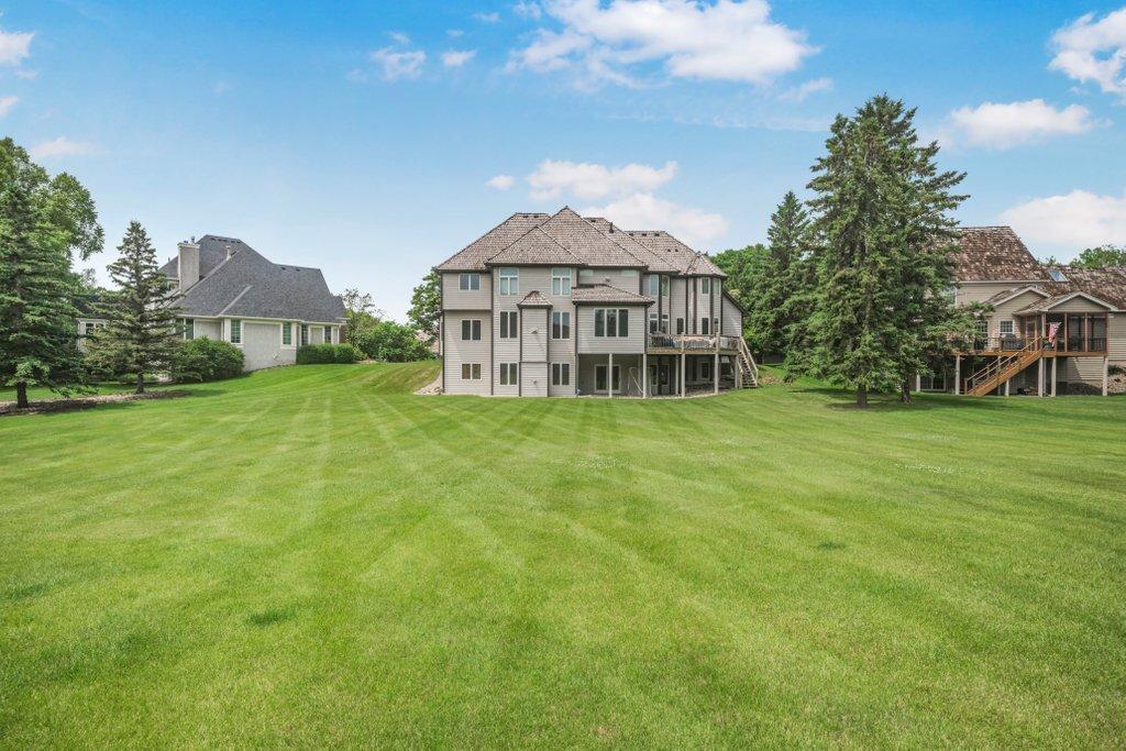 10451 White Tail Crossing Property Photo 8