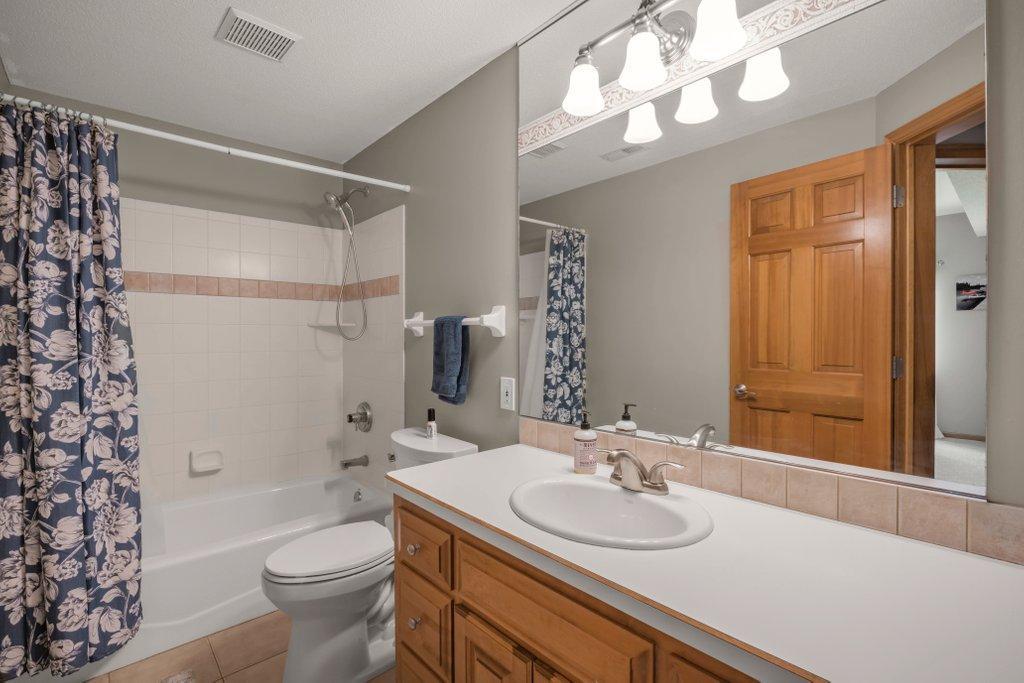 10451 White Tail Crossing Property Photo 37