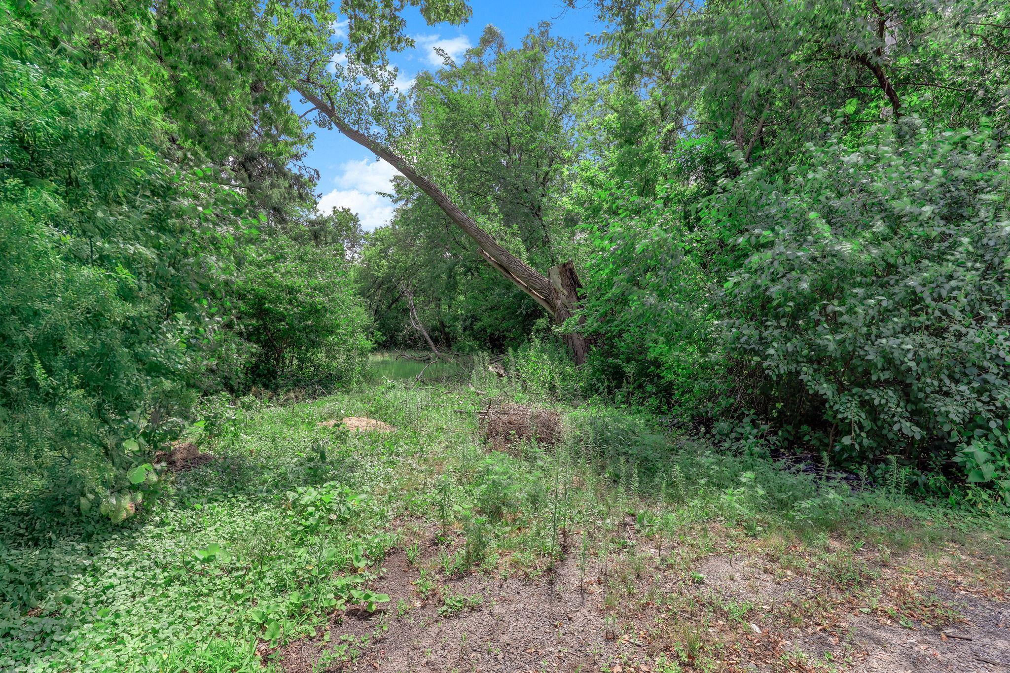 2510 Ardan Avenue Property Photo 5