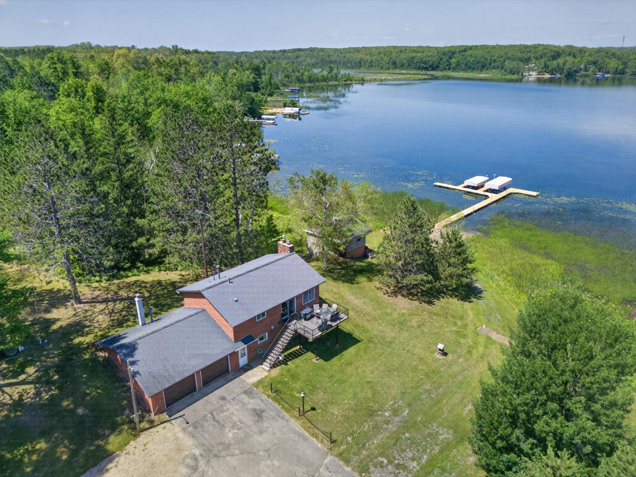 21852 Moose Point Road Property Photo 1
