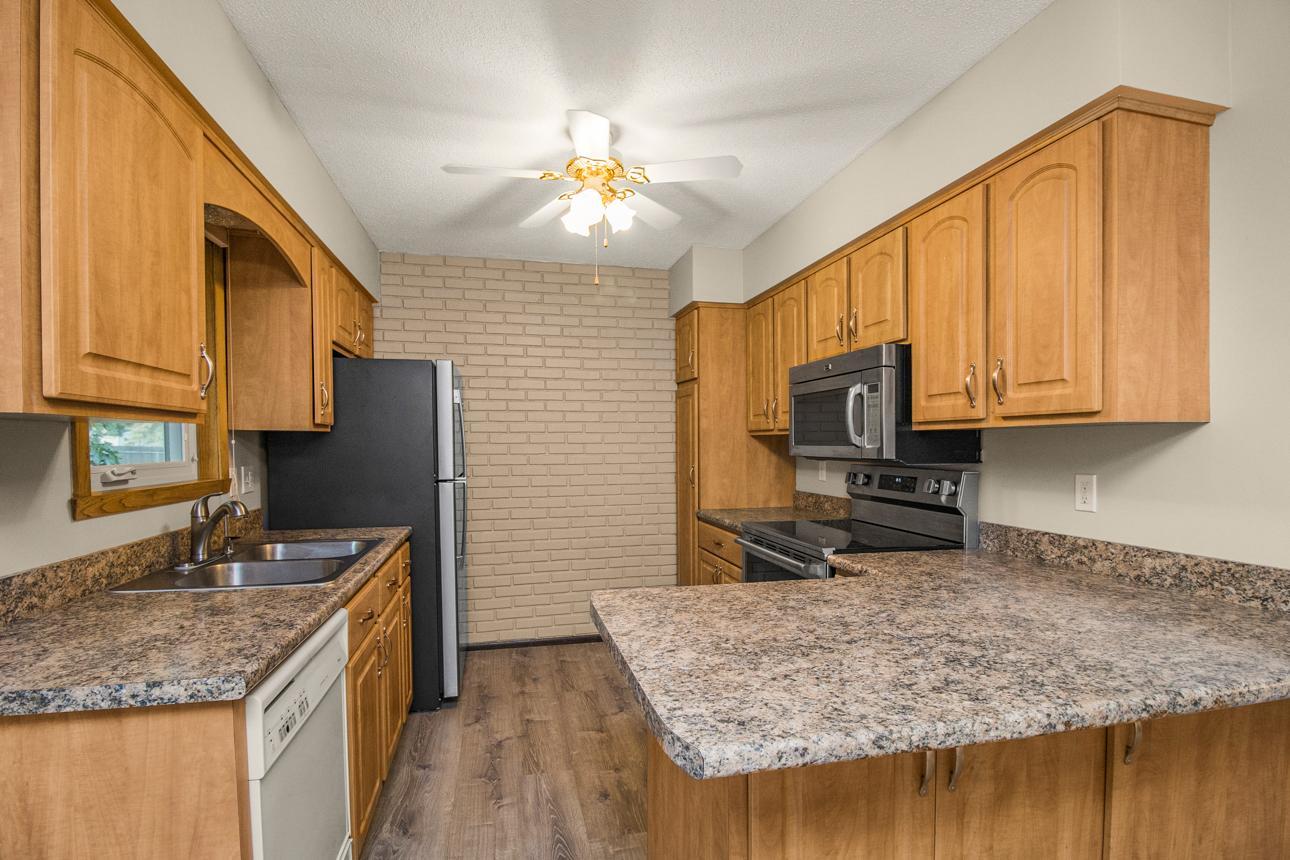 1388 Amaryllis Lane Property Photo 5