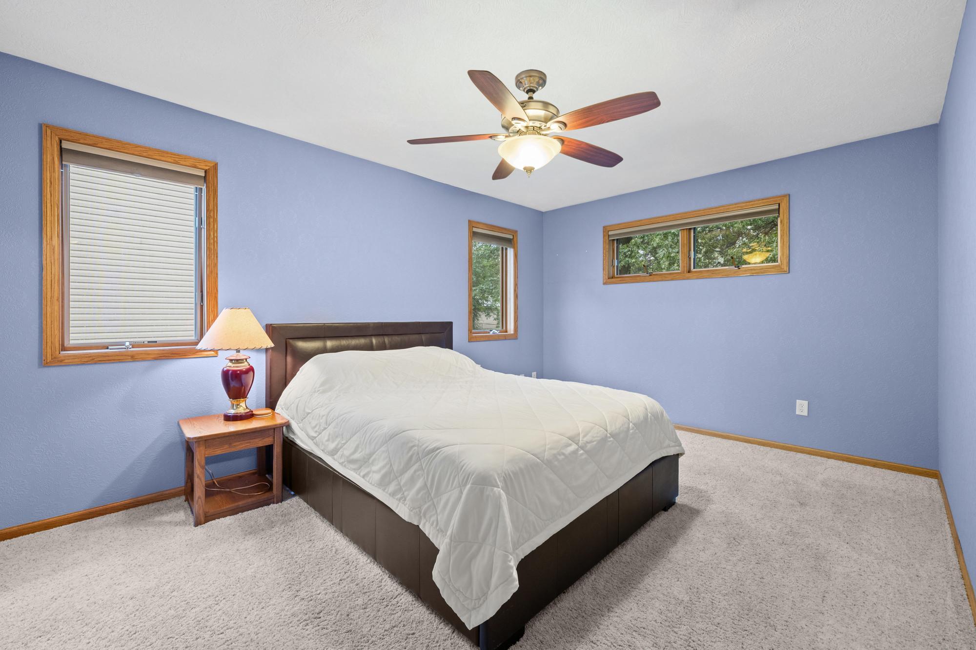 2082 Cowern Place E Property Photo 12