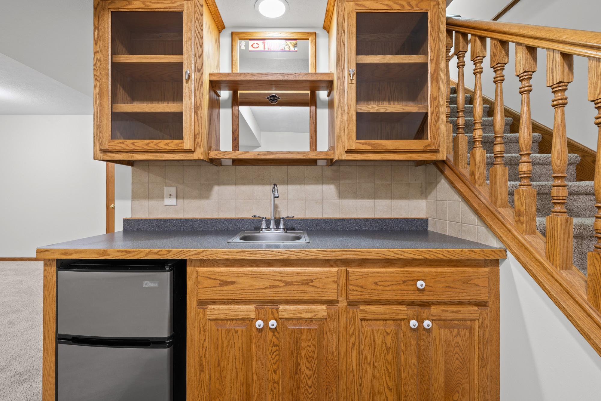 2082 Cowern Place E Property Photo 18