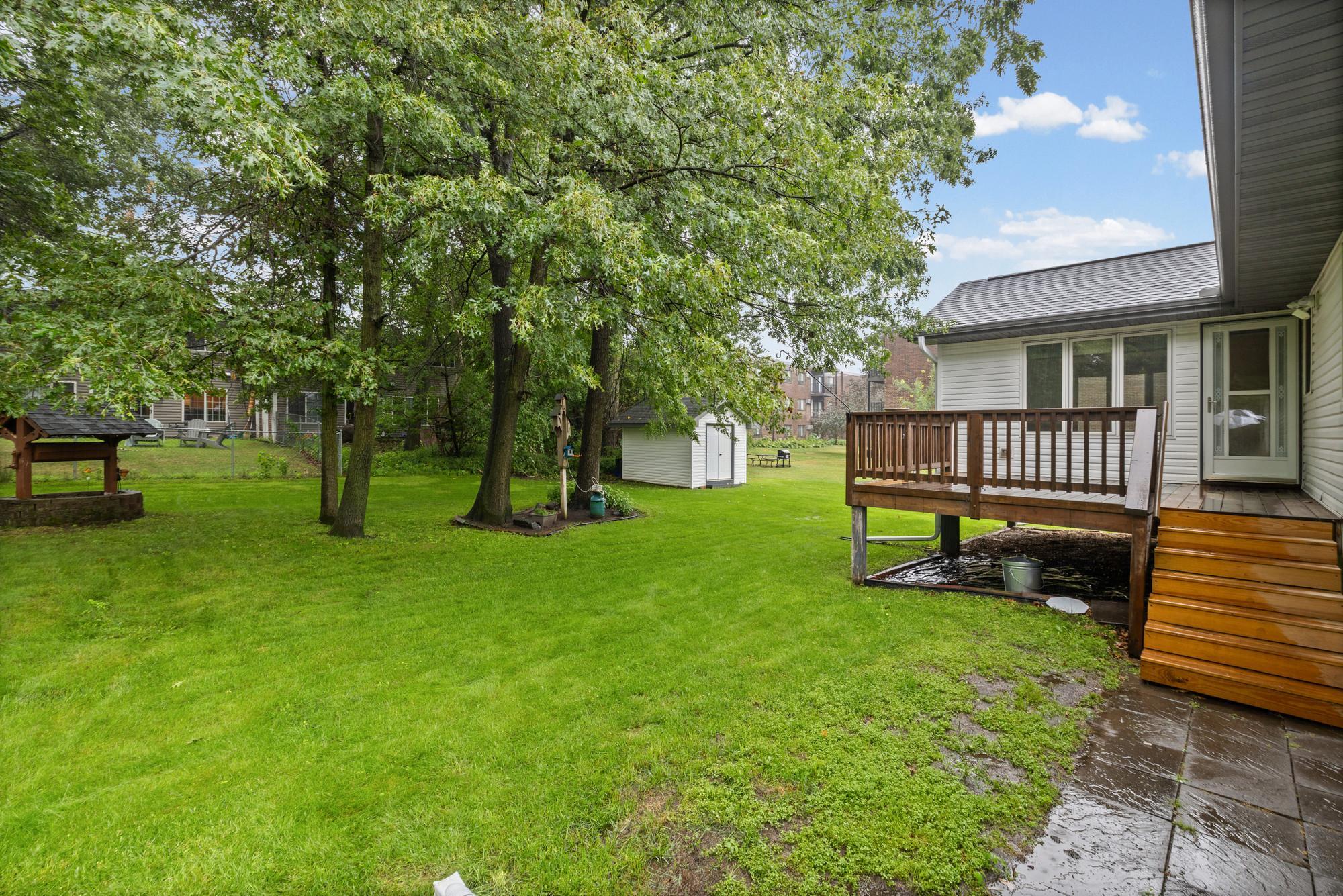 2082 Cowern Place E Property Photo 31