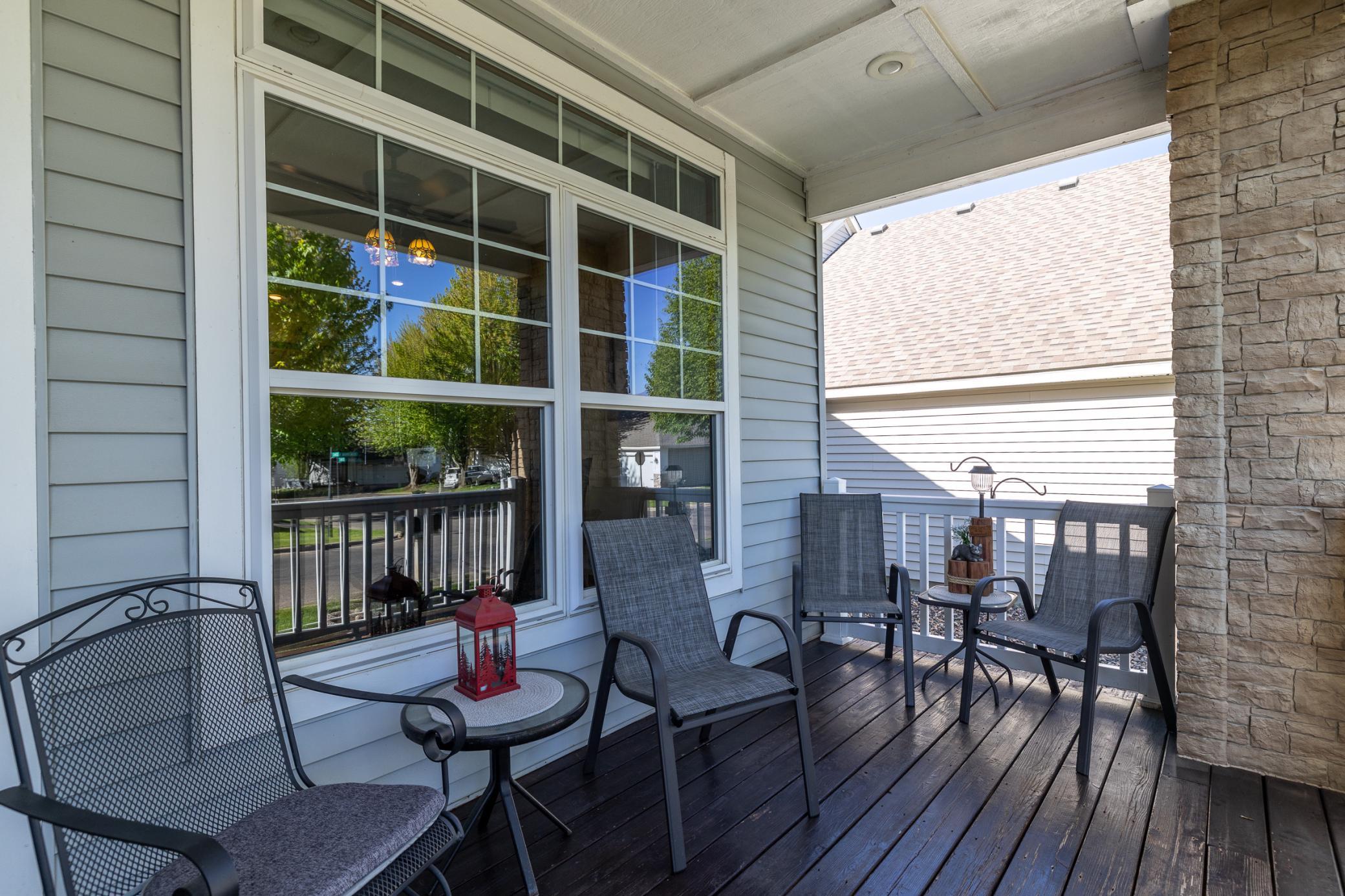 15053 Dutchman Way Property Photo 3