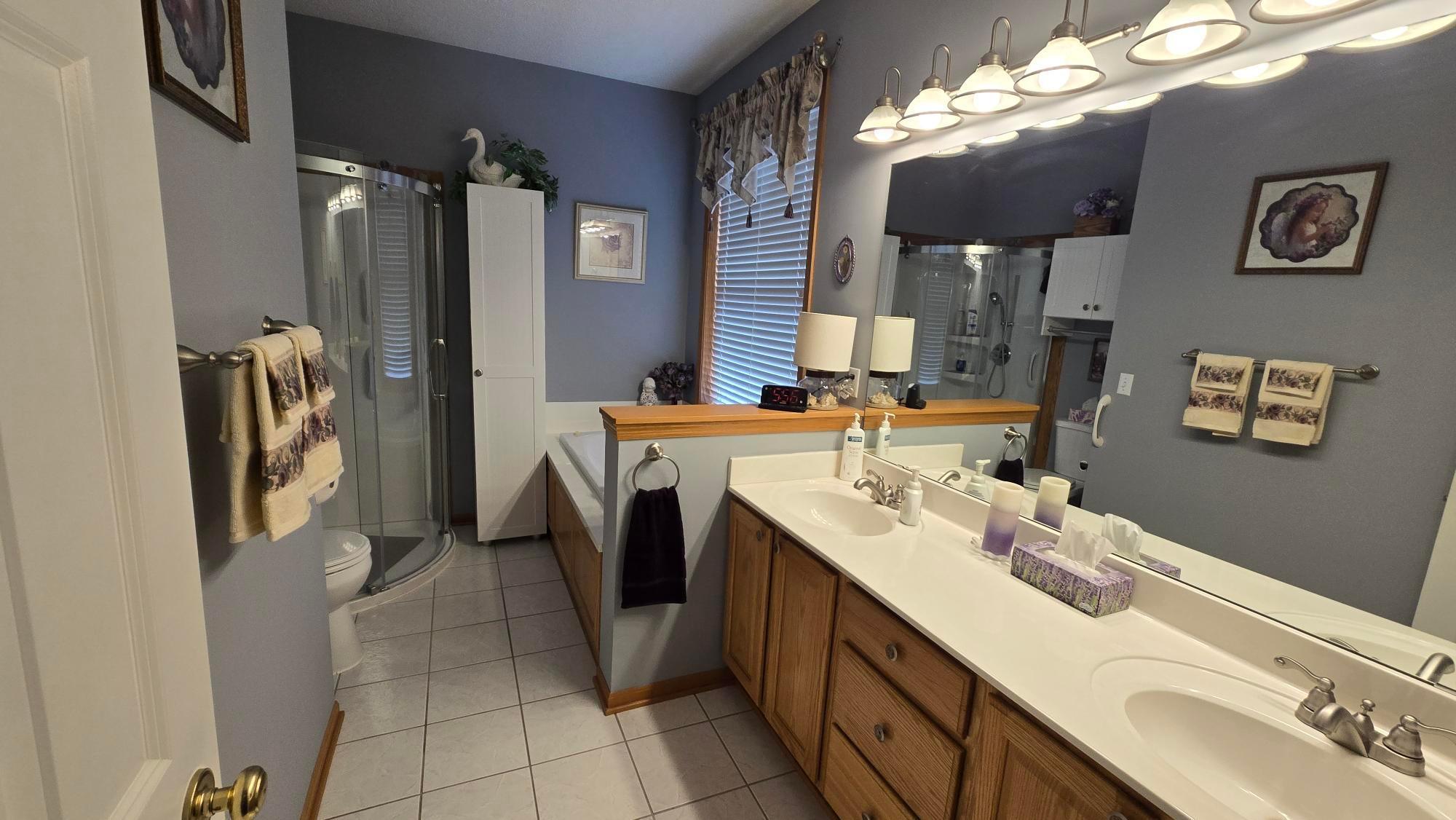 15053 Dutchman Way Property Photo 23