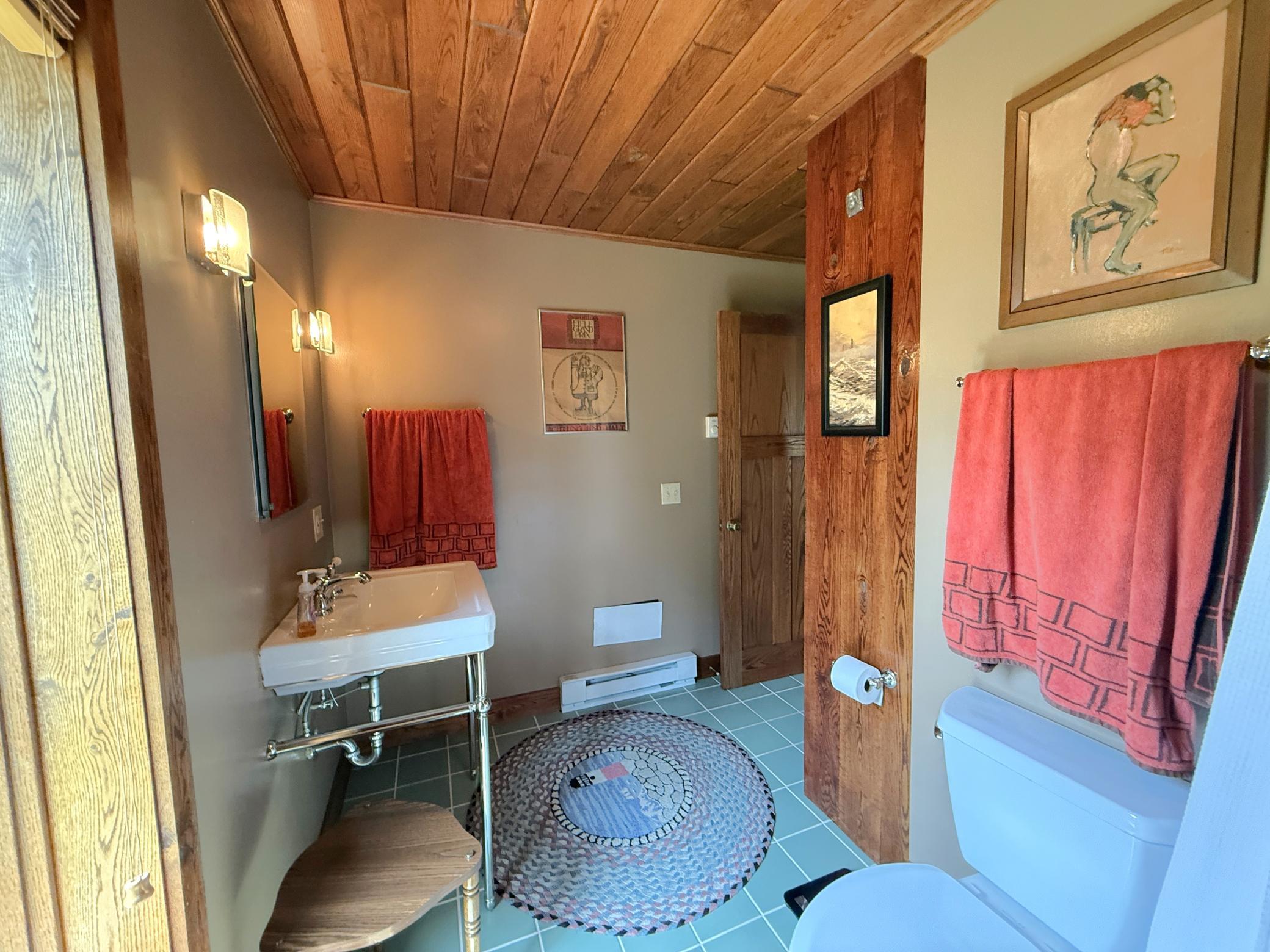 8468 N Ahlstrand Road Property Photo 15