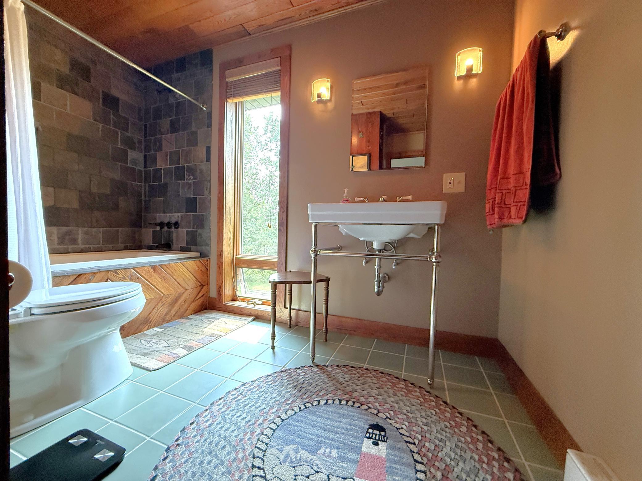 8468 N Ahlstrand Road Property Photo 16