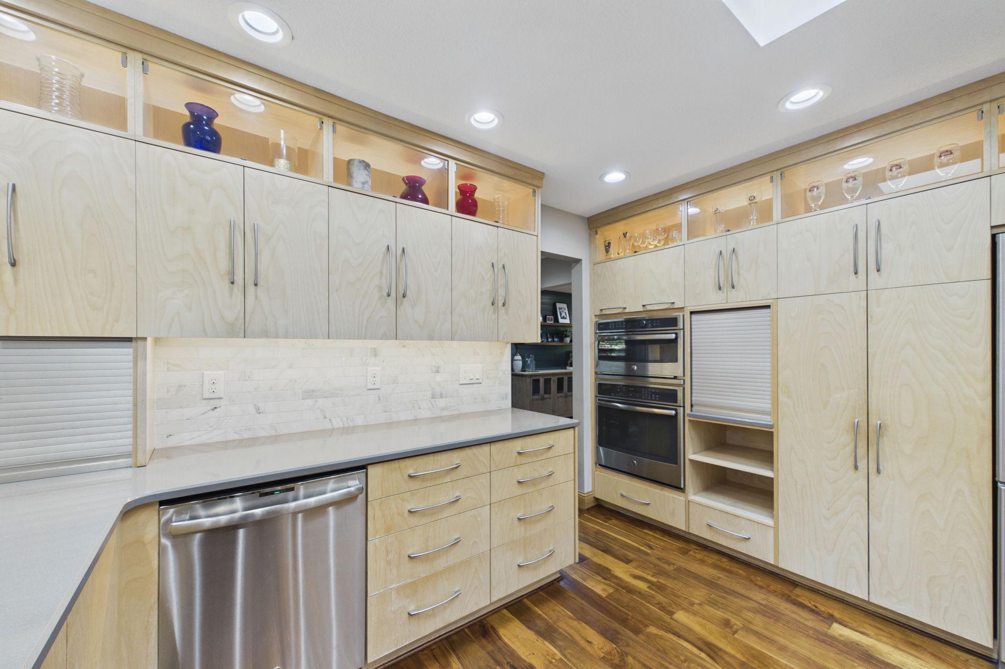 30 B Street Property Photo 8