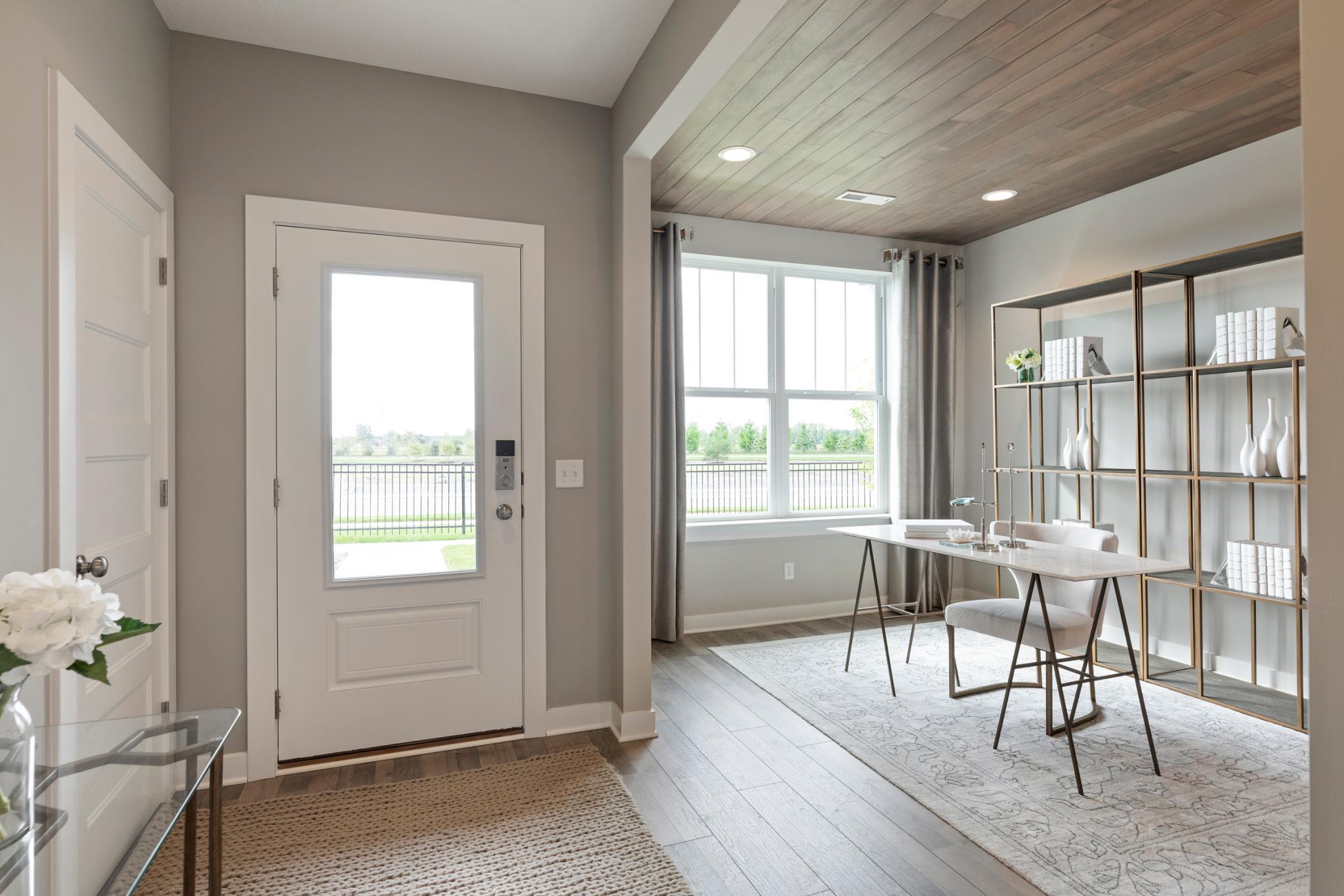 19089 101st Place Property Photo 2