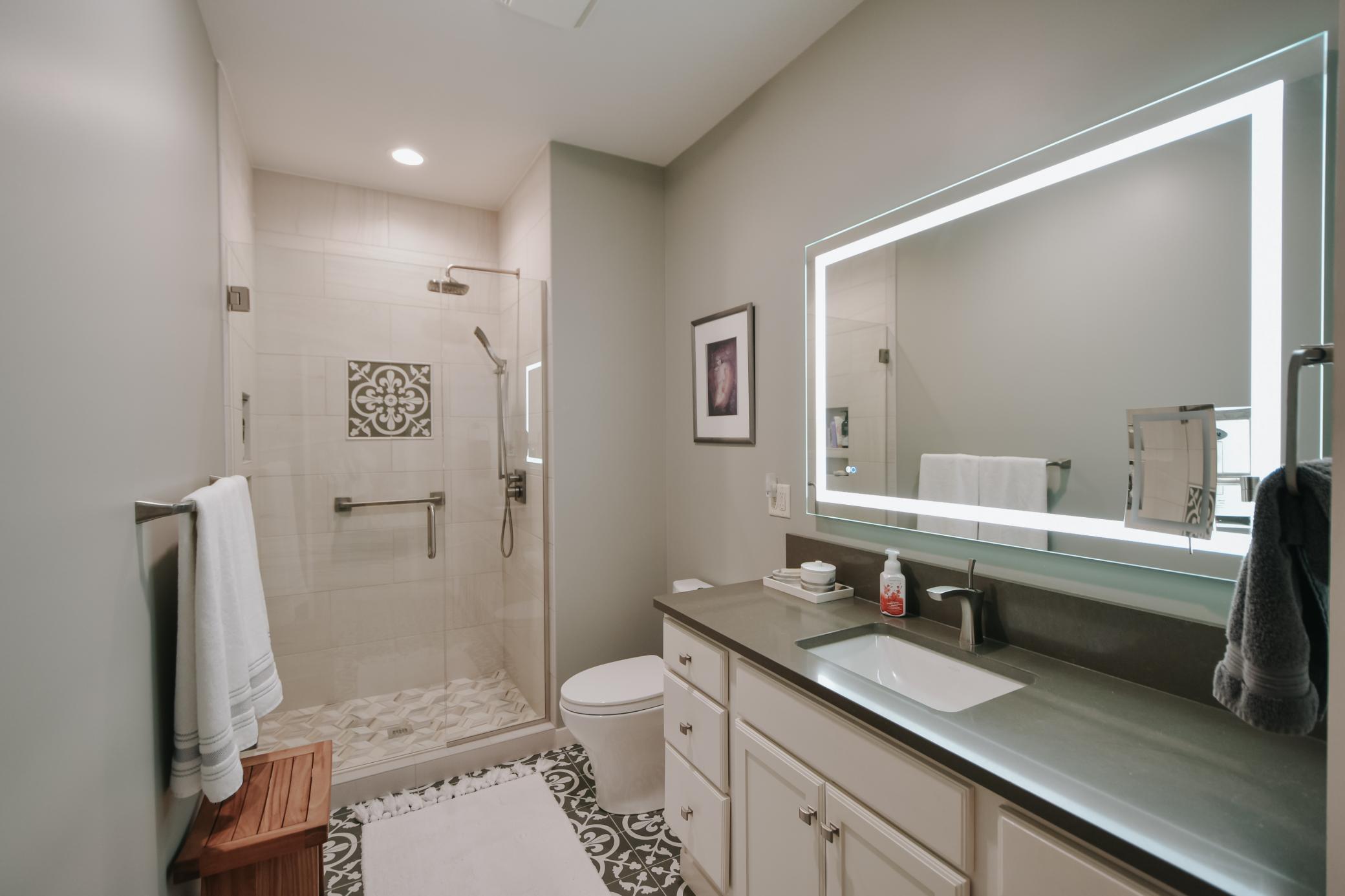 2840 Pine Ridge Boulevard Property Photo 11