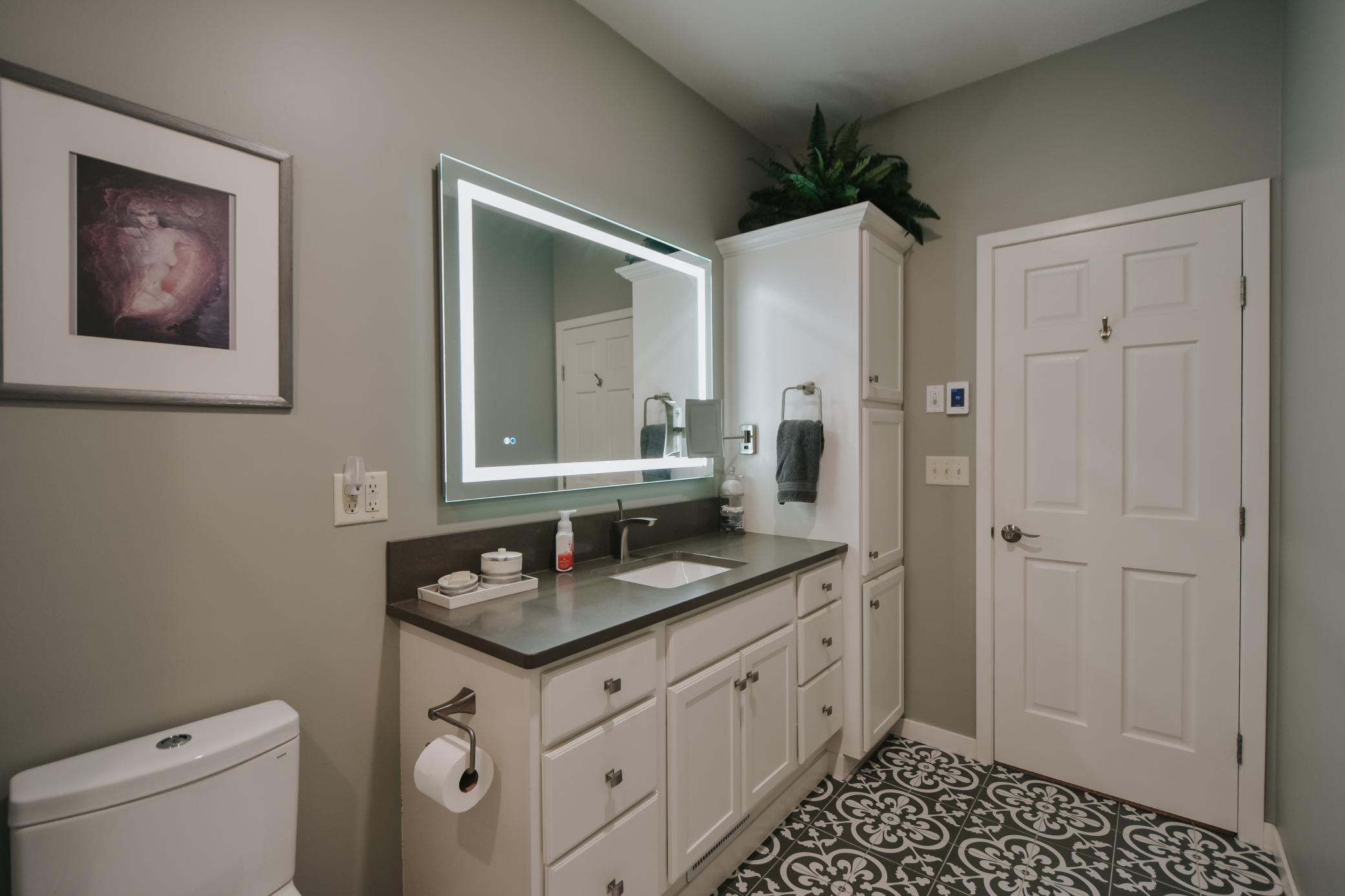 2840 Pine Ridge Boulevard Property Photo 12