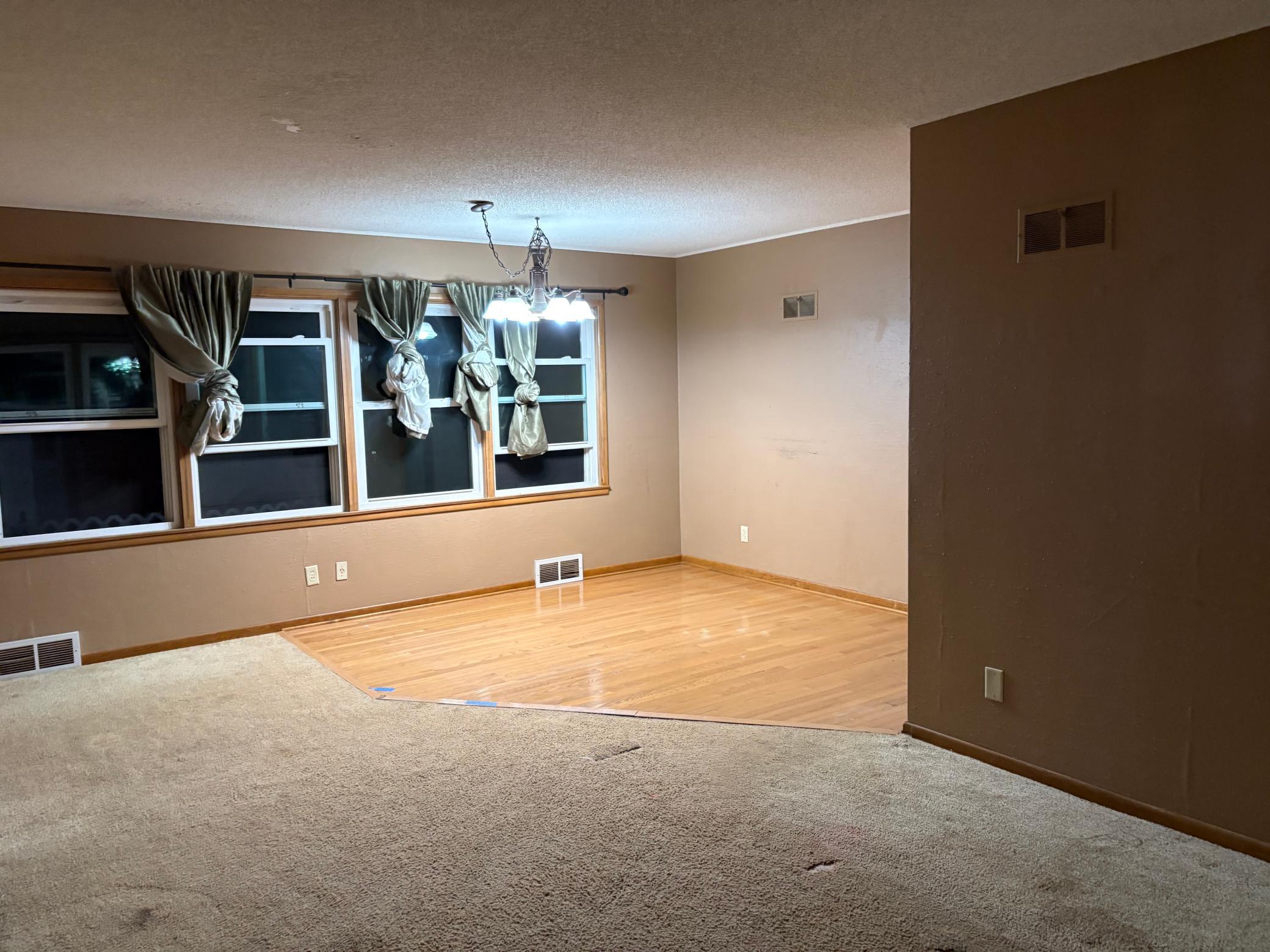 408 Southview Dr Property Photo 6