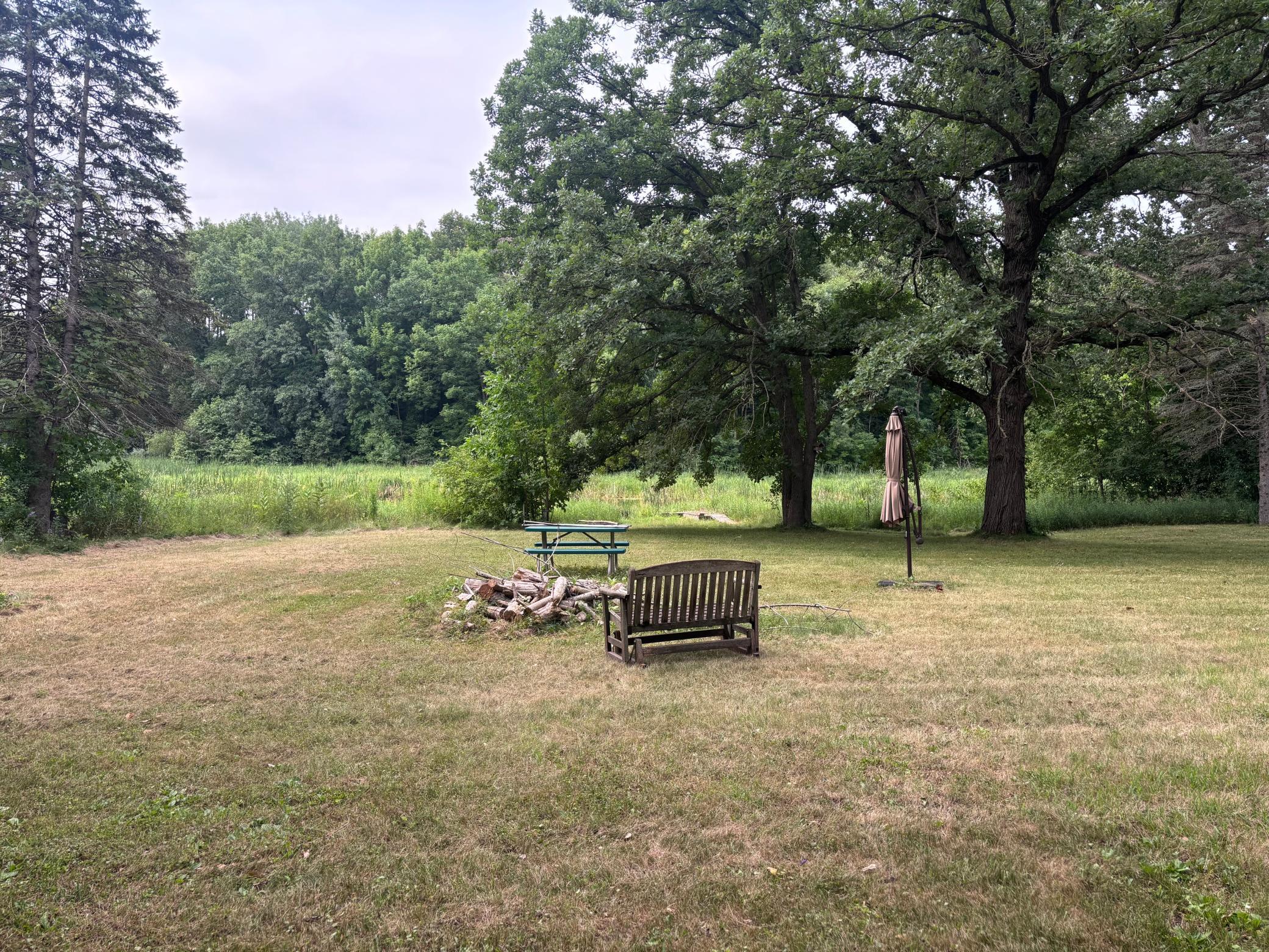 307 Beech Lane S Property Photo 8
