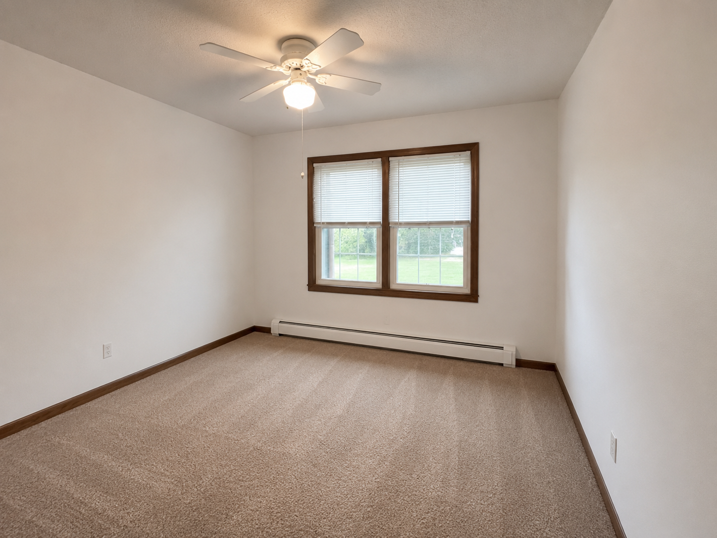 307 Beech Lane S Property Photo 18