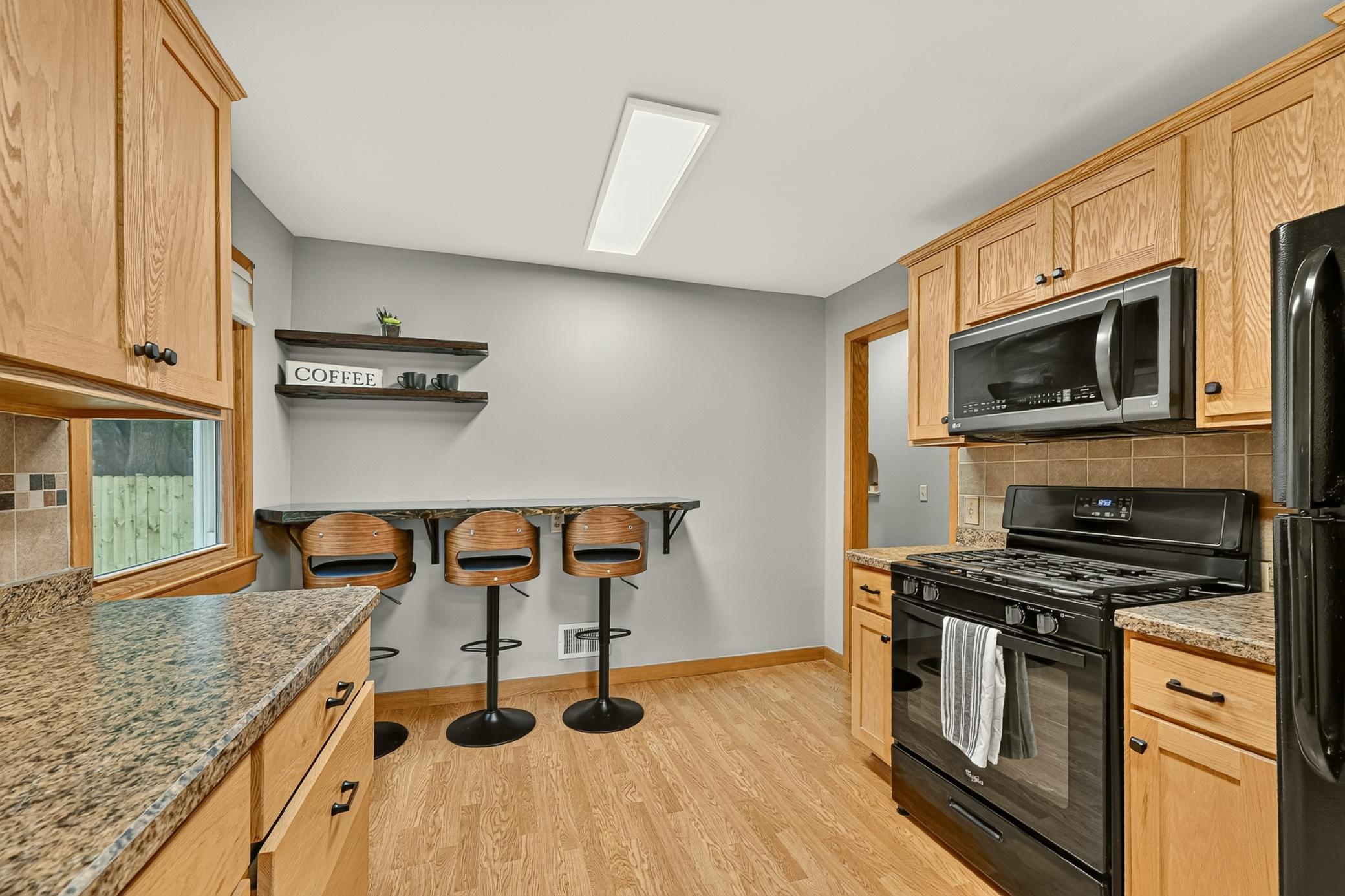 312 21st Street Sw Property Photo 16