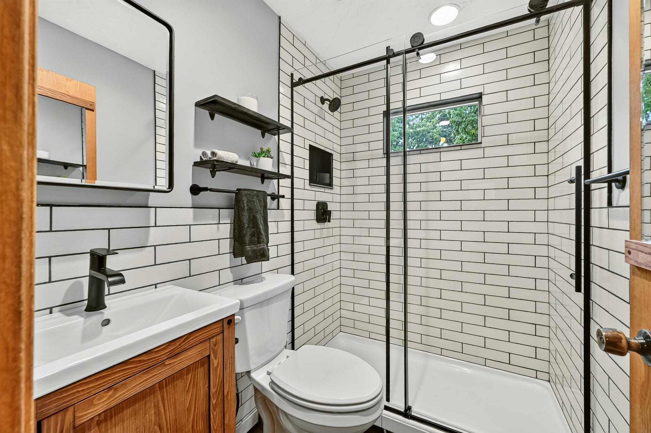 312 21st Street Sw Property Photo 18