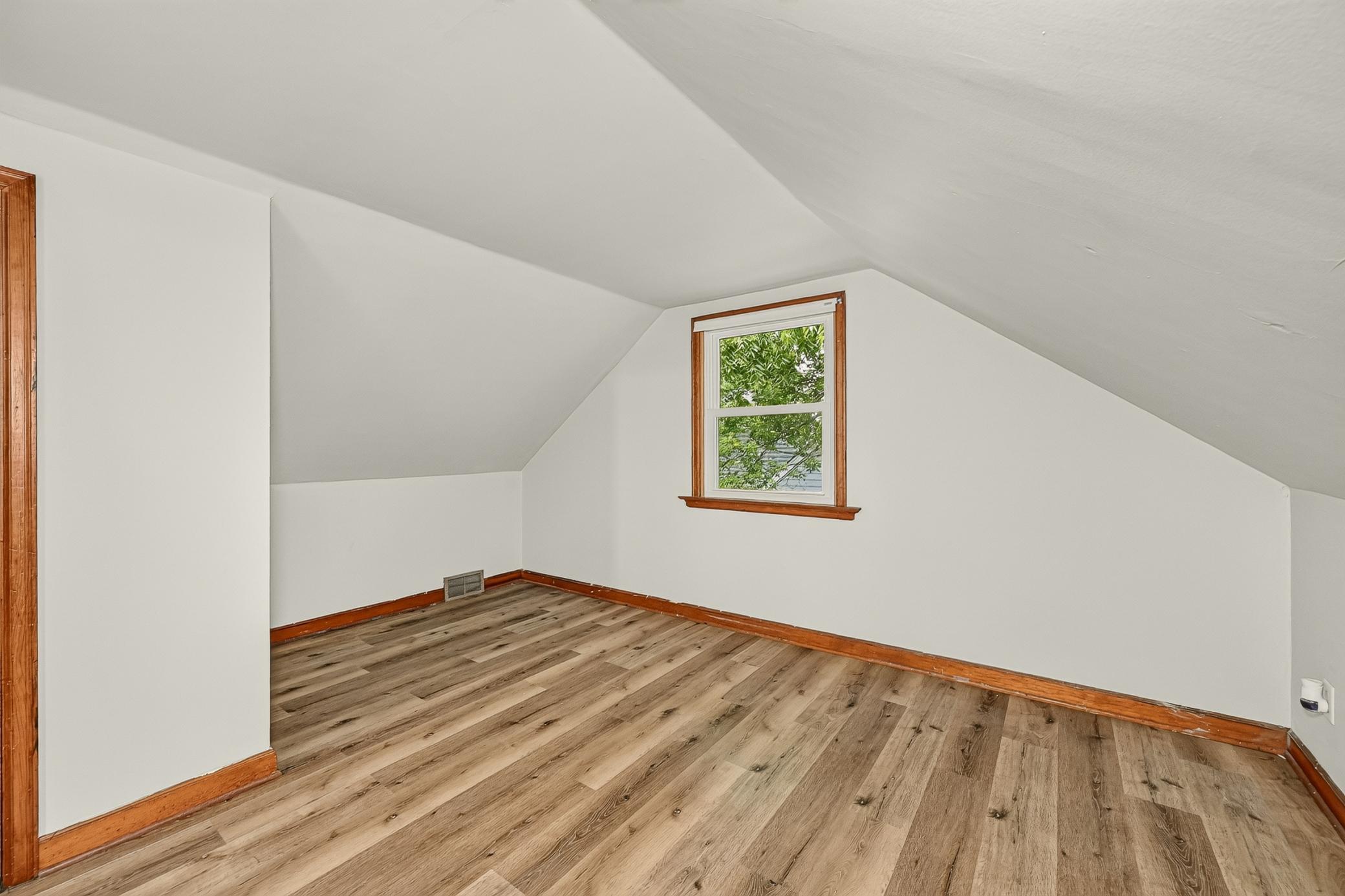 312 21st Street Sw Property Photo 29