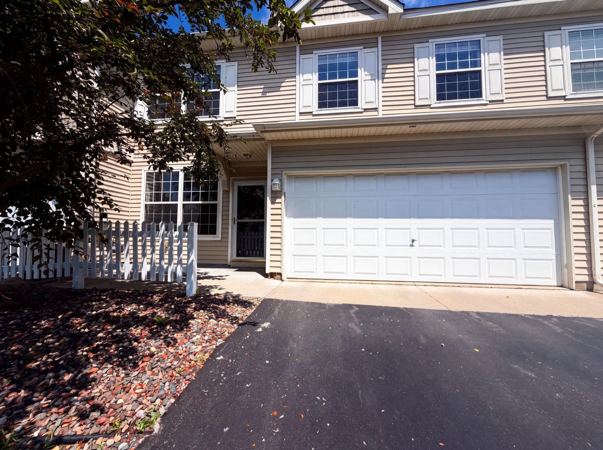 5221 Robin Lane 179 Property Photo 1