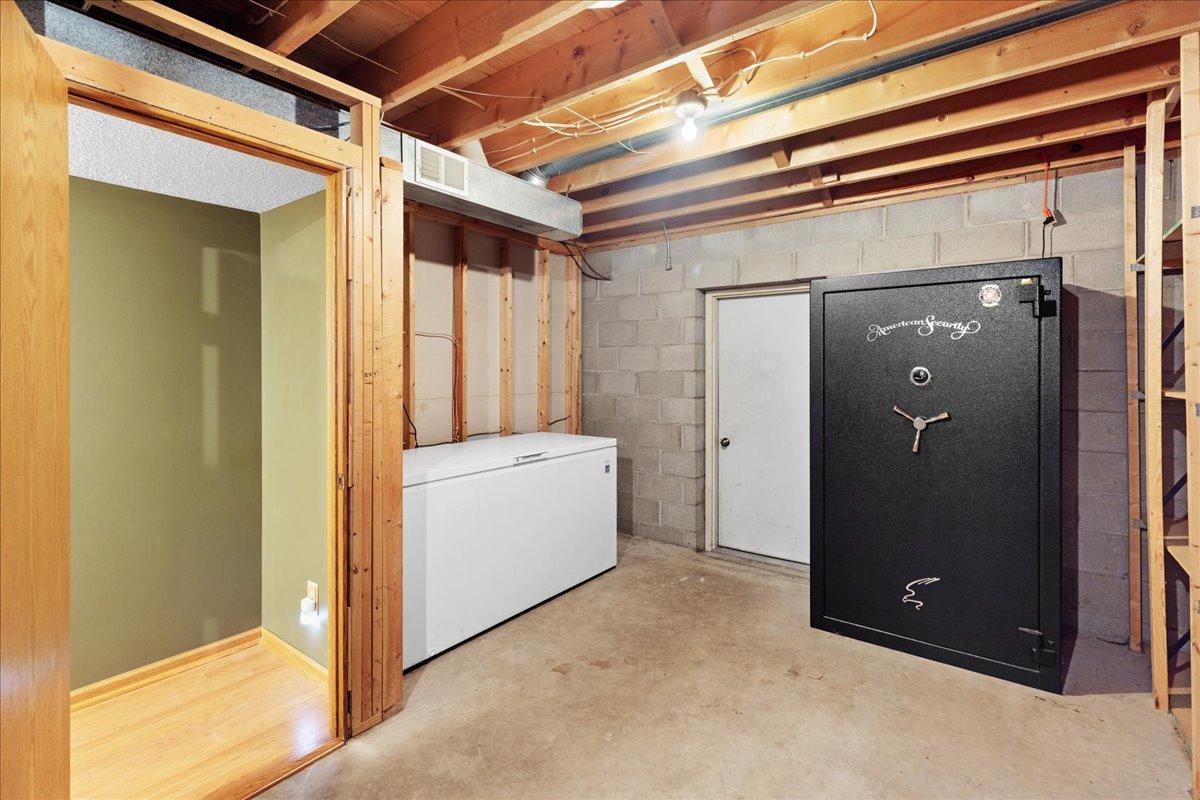 31117 Peninsula Avenue Property Photo 39