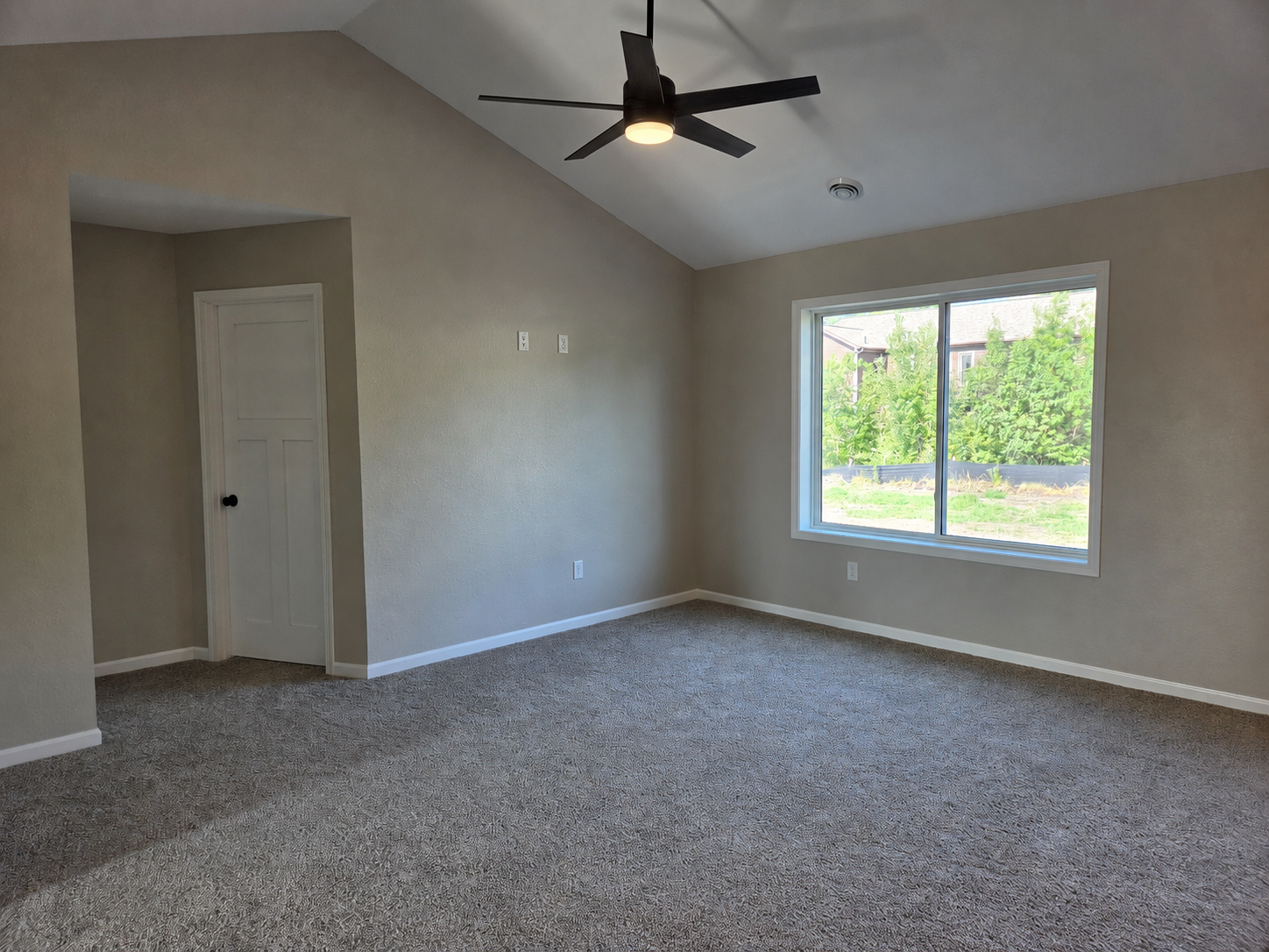 286 Three Lakes Drive Property Photo 15