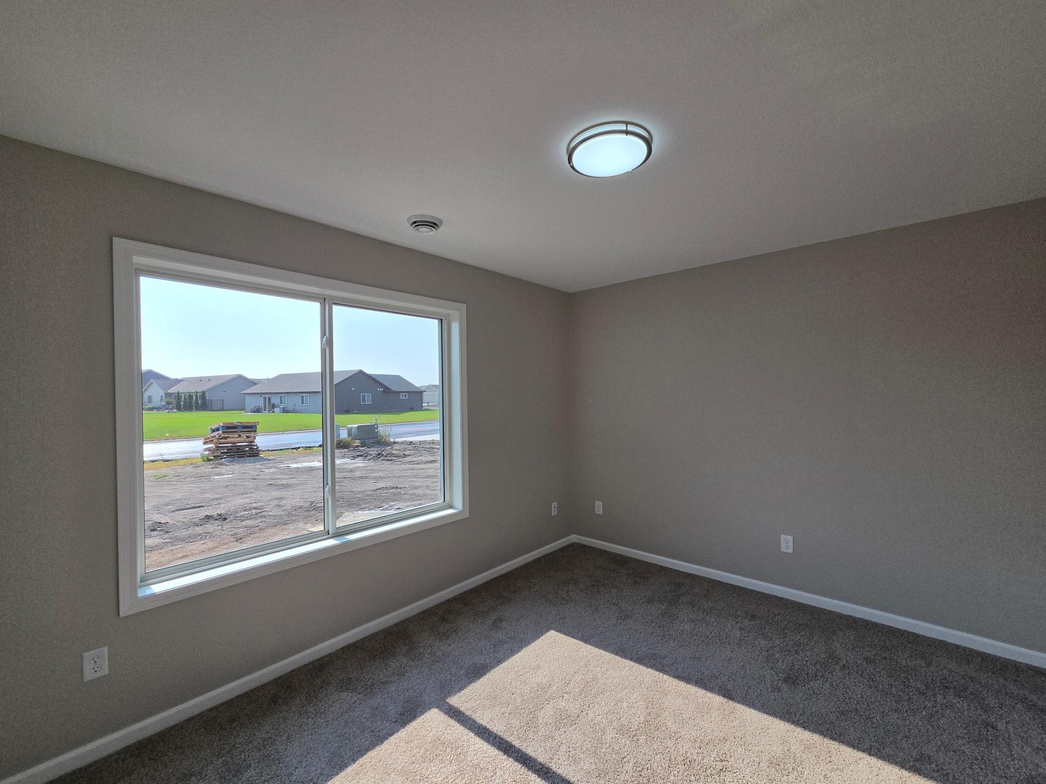 286 Three Lakes Drive Property Photo 17