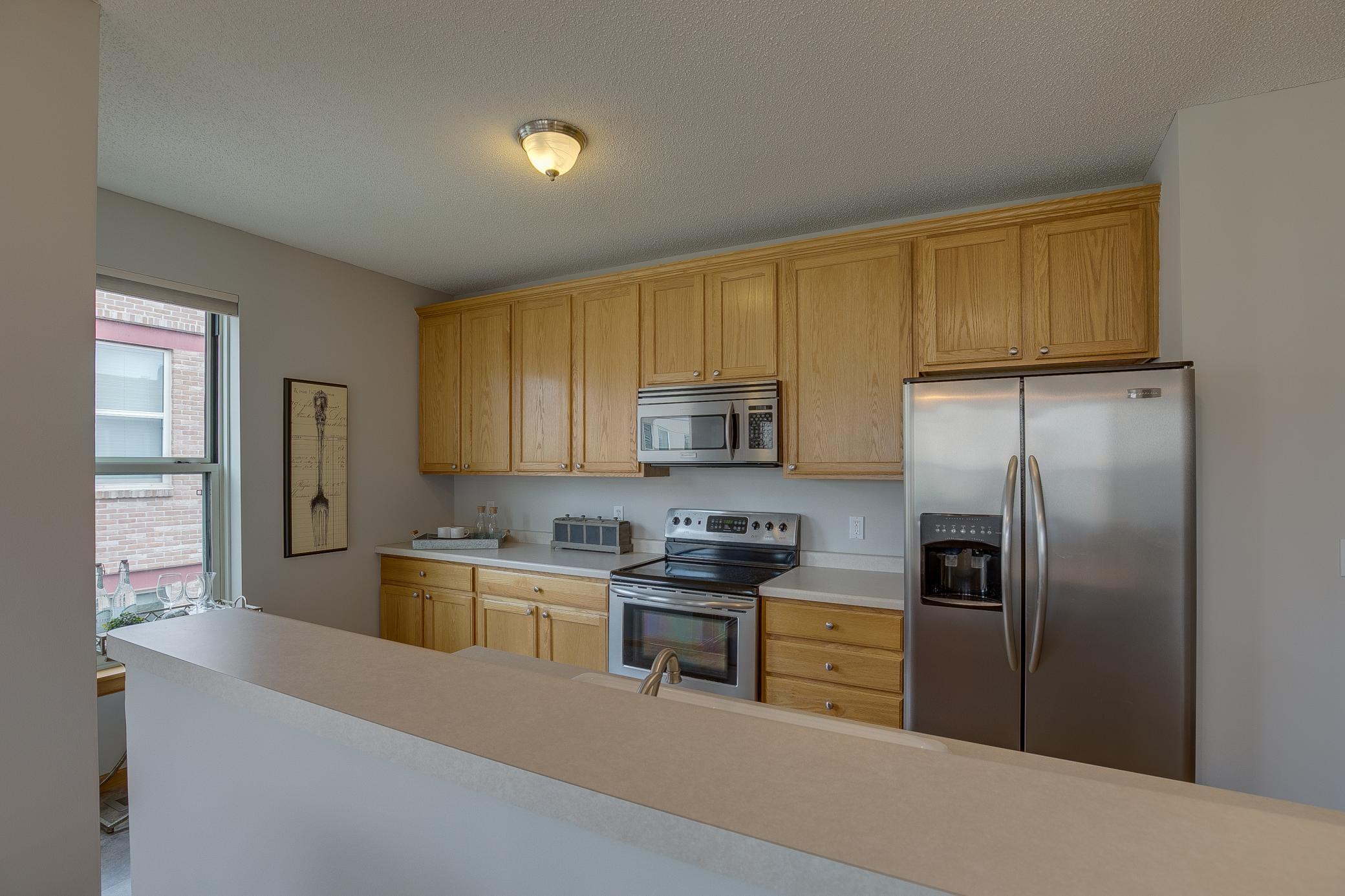 680 N 2nd Street 406 Property Photo 14