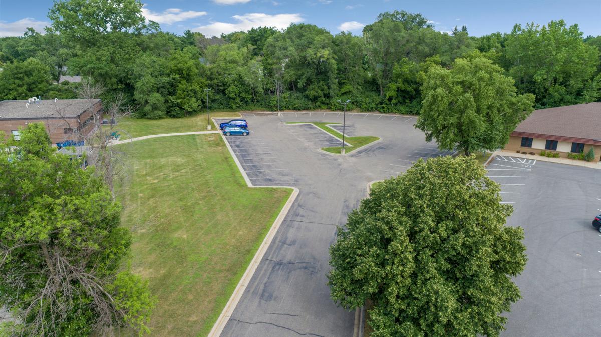 501 Professional Drive Property Photo 3