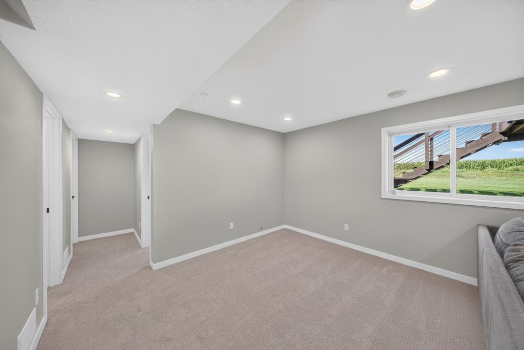 57 4th Avenue Se Property Photo 25