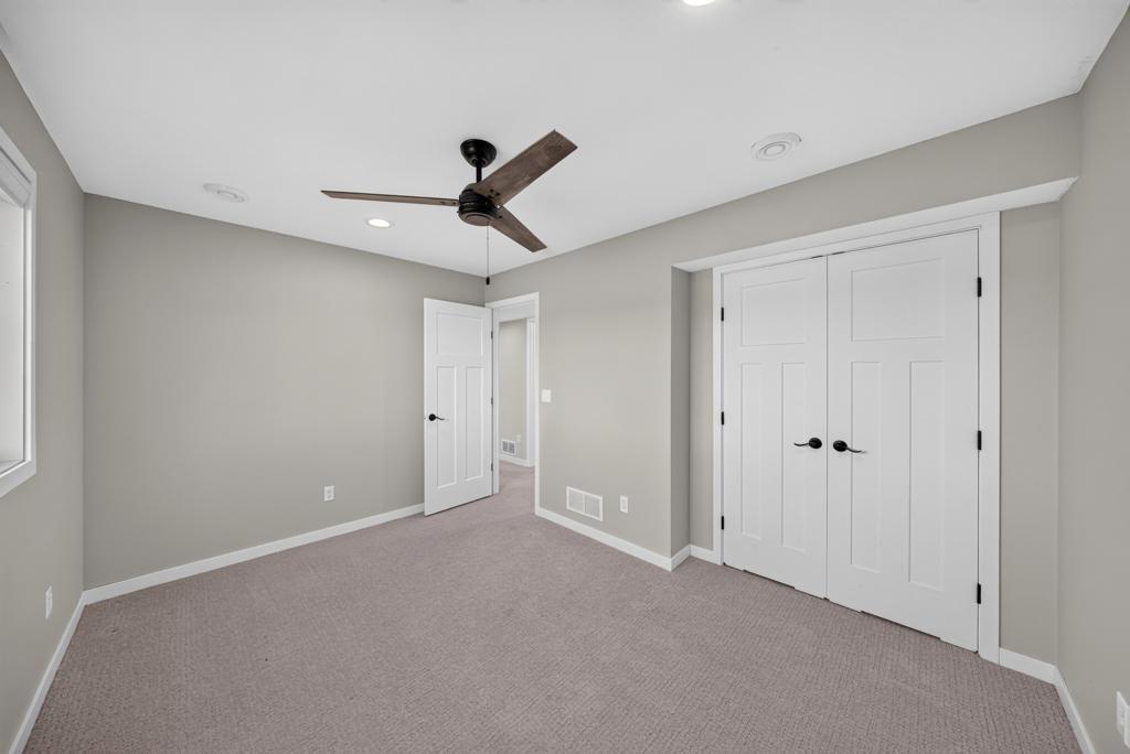 57 4th Avenue Se Property Photo 34