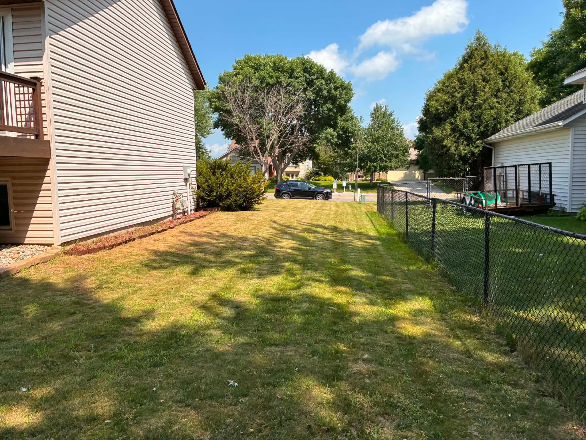 7040 Jensen Avenue S Property Photo 4