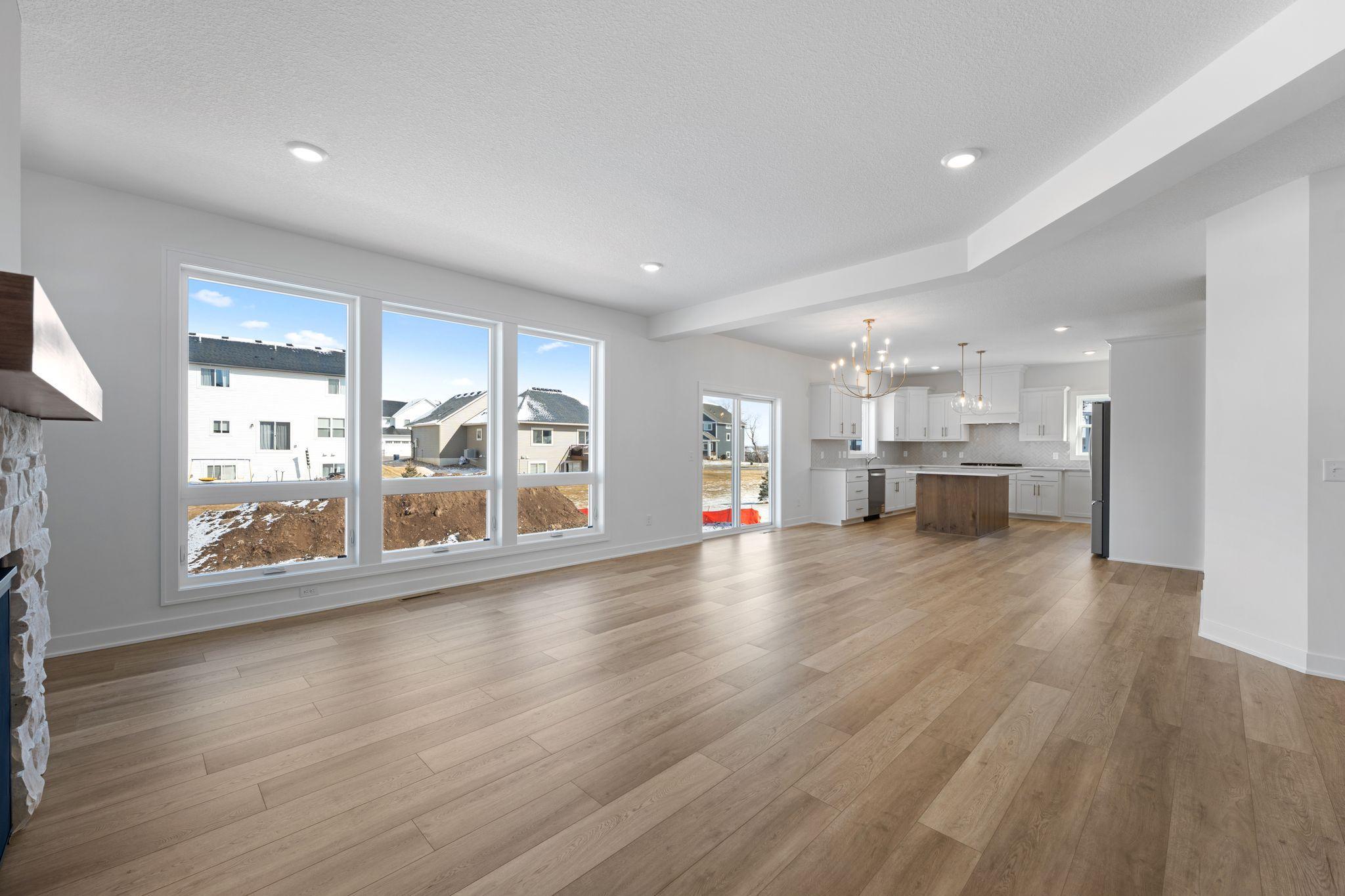 7577 22nd Avenue E Property Photo 5