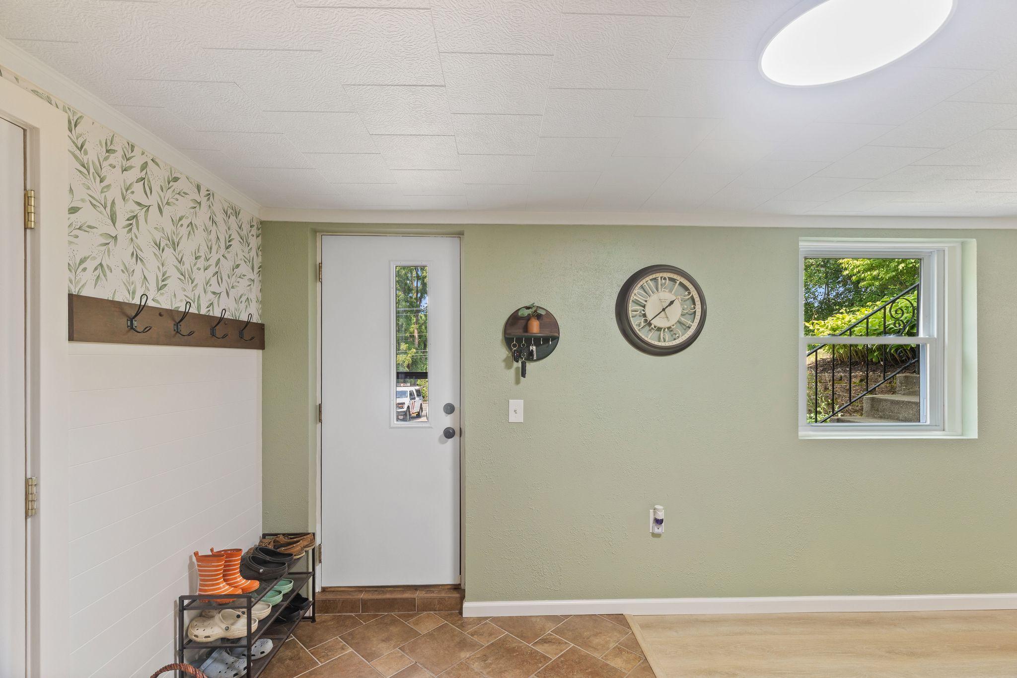 1716 County Road C E Property Photo 25