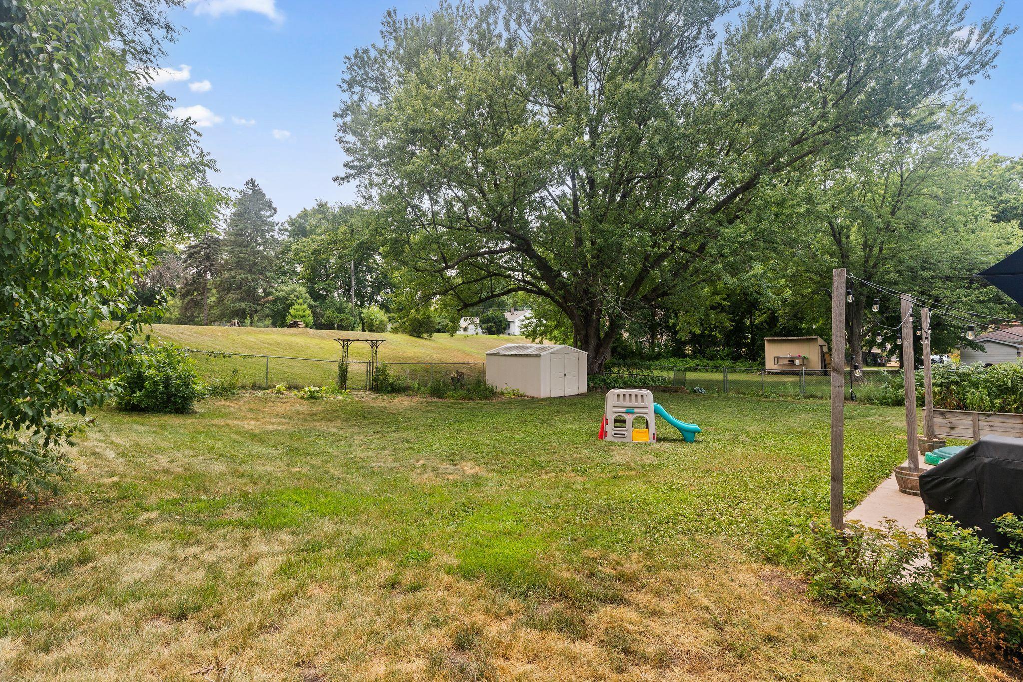1716 County Road C E Property Photo 30