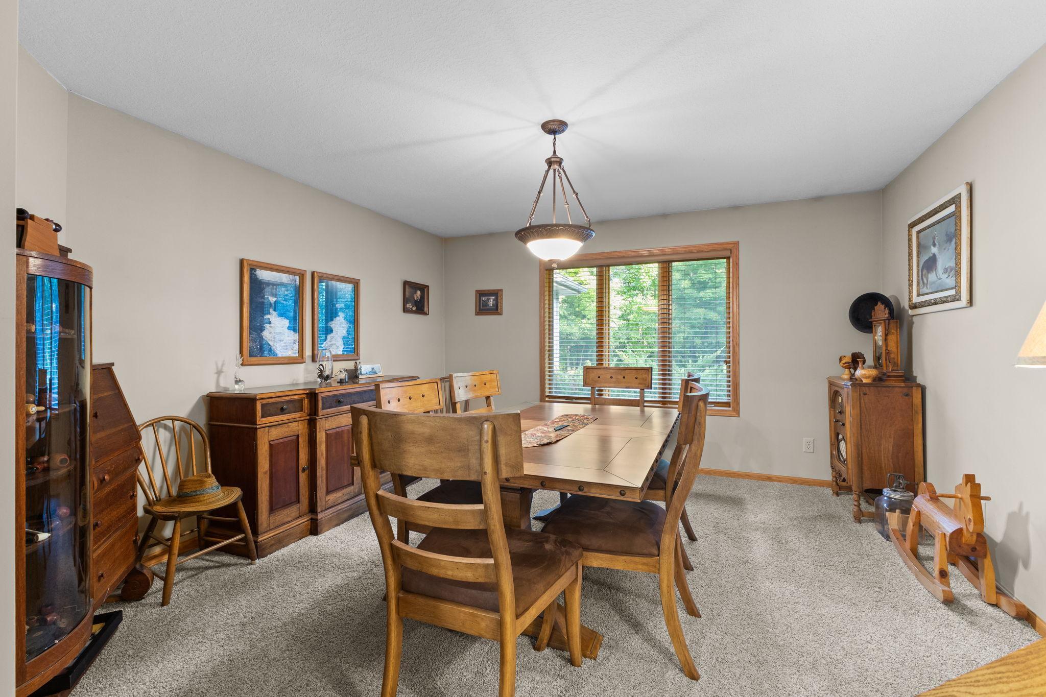 7995 Trappers Turn Property Photo 12