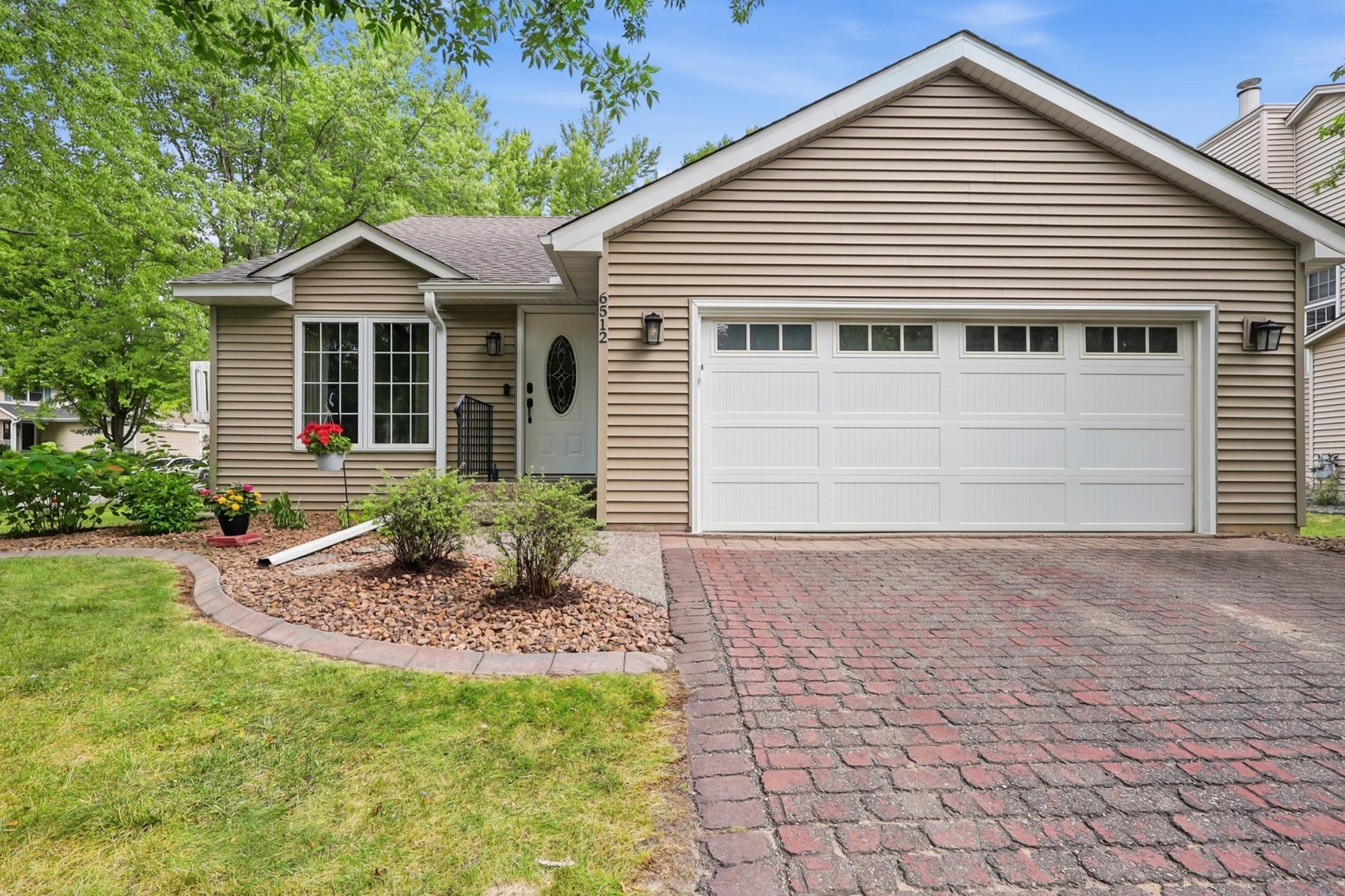 6512 Gray Fox Curve Property Photo 1
