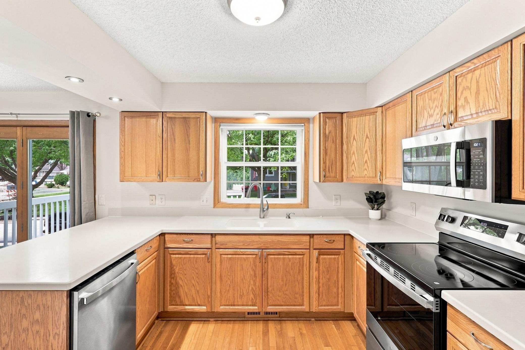 6512 Gray Fox Curve Property Photo 10
