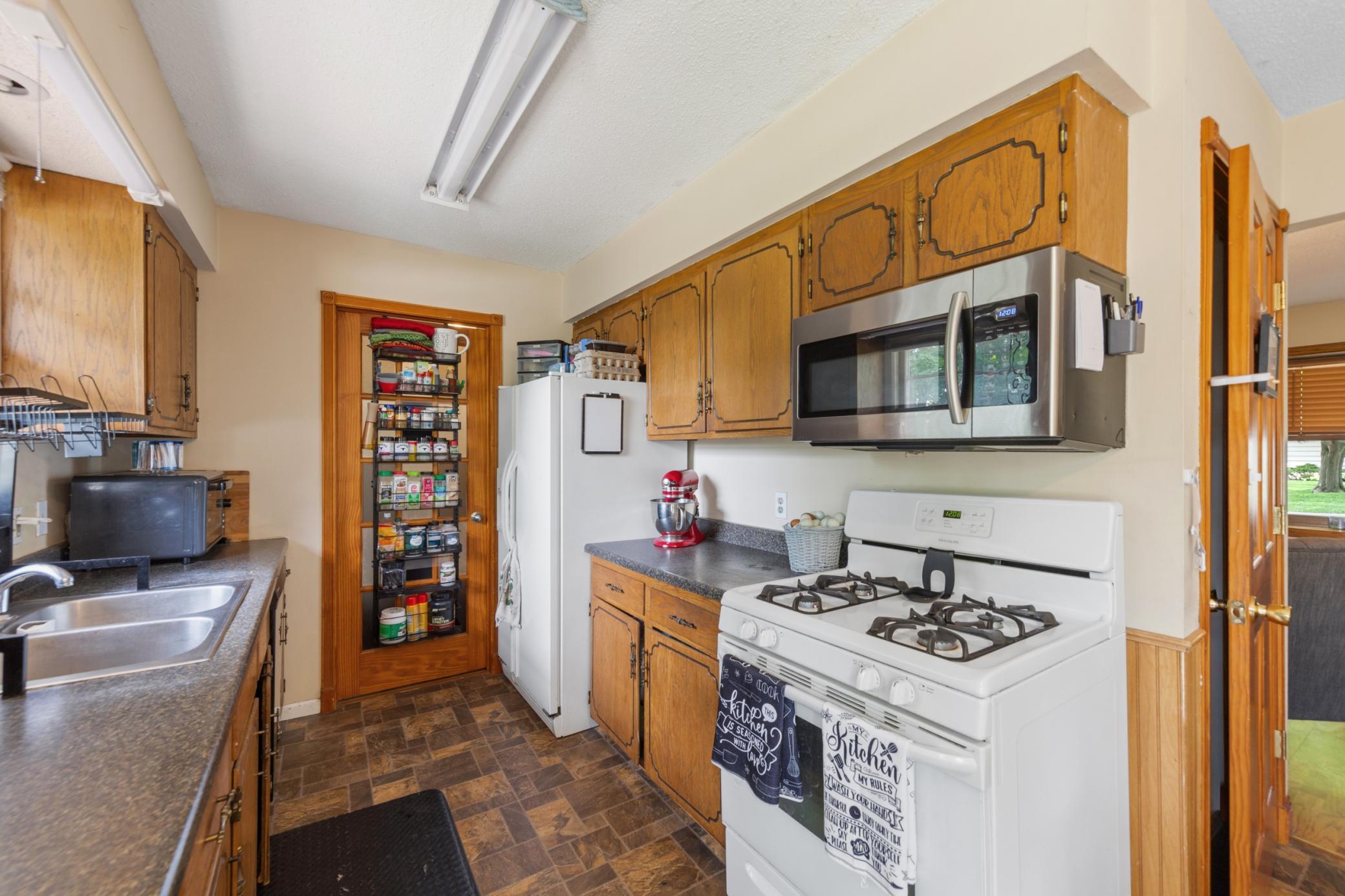 1401 Summer Lane Property Photo 11