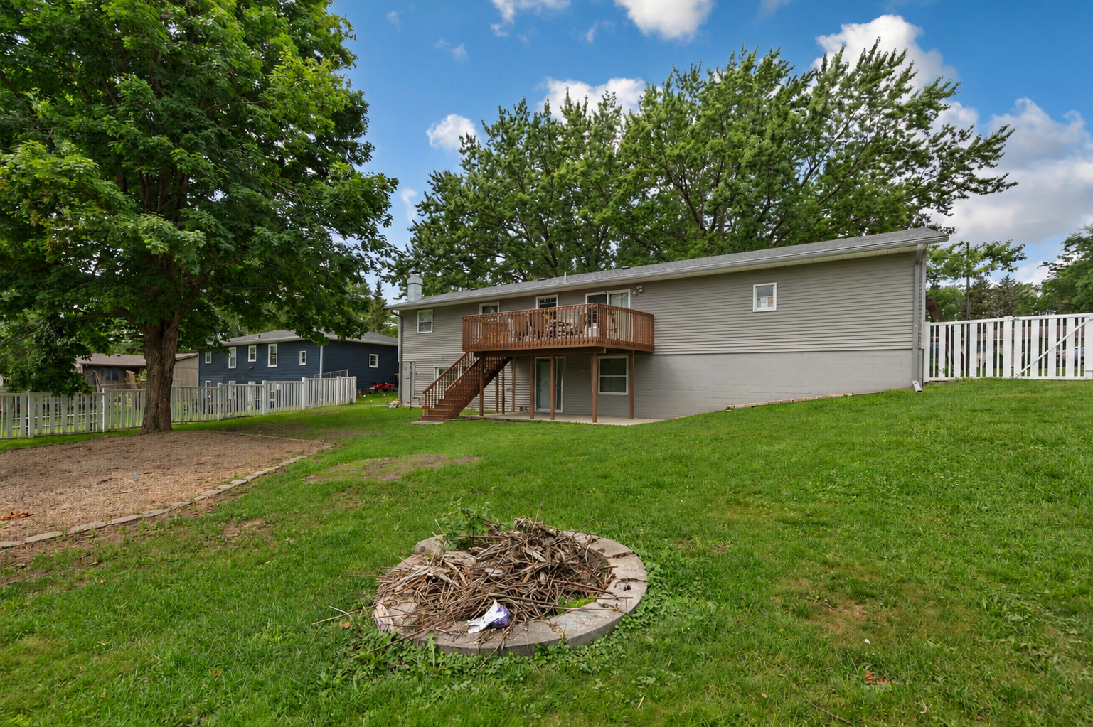 1401 Summer Lane Property Photo 26