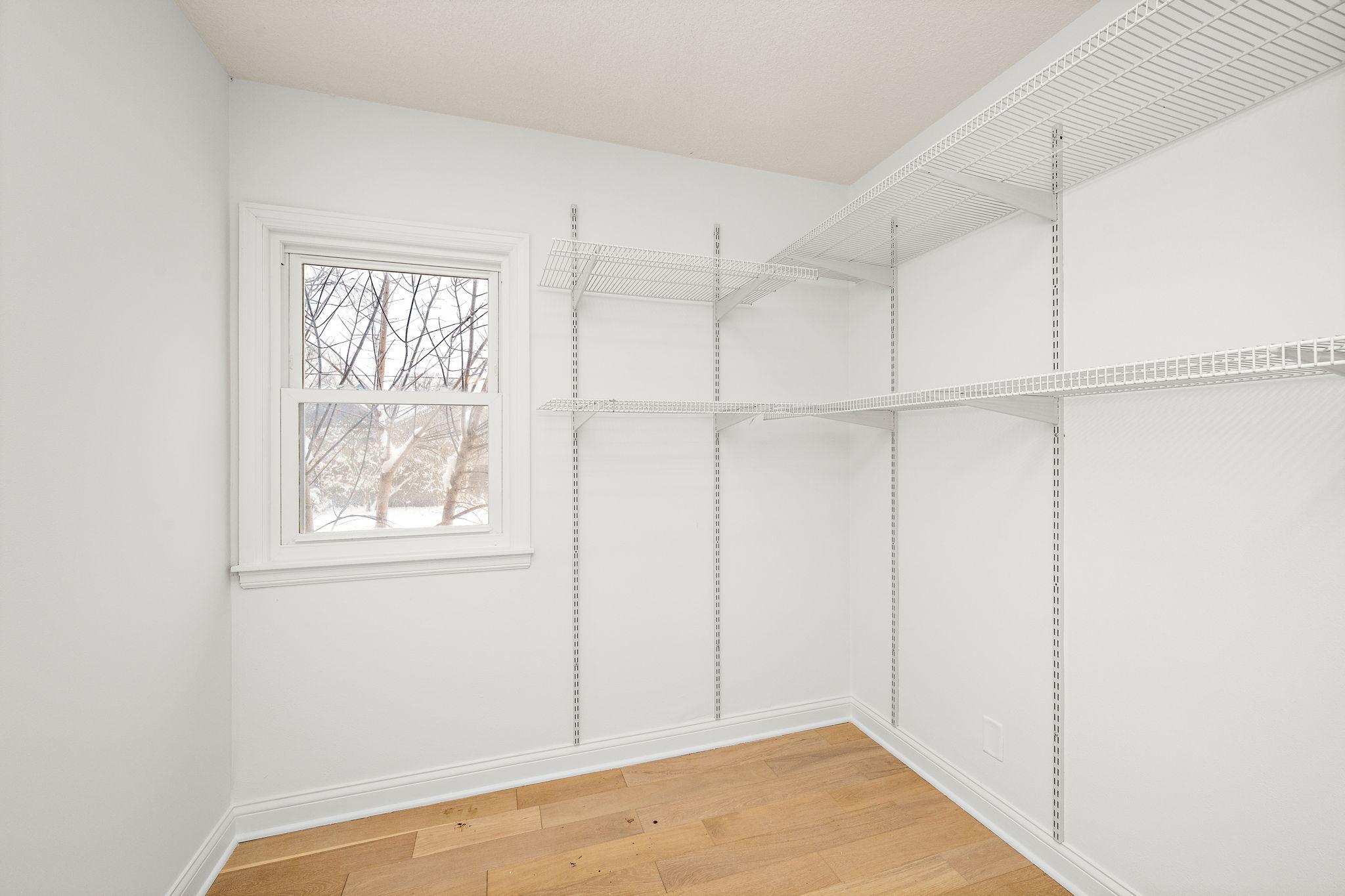 1756 Saunders Avenue Property Photo 15