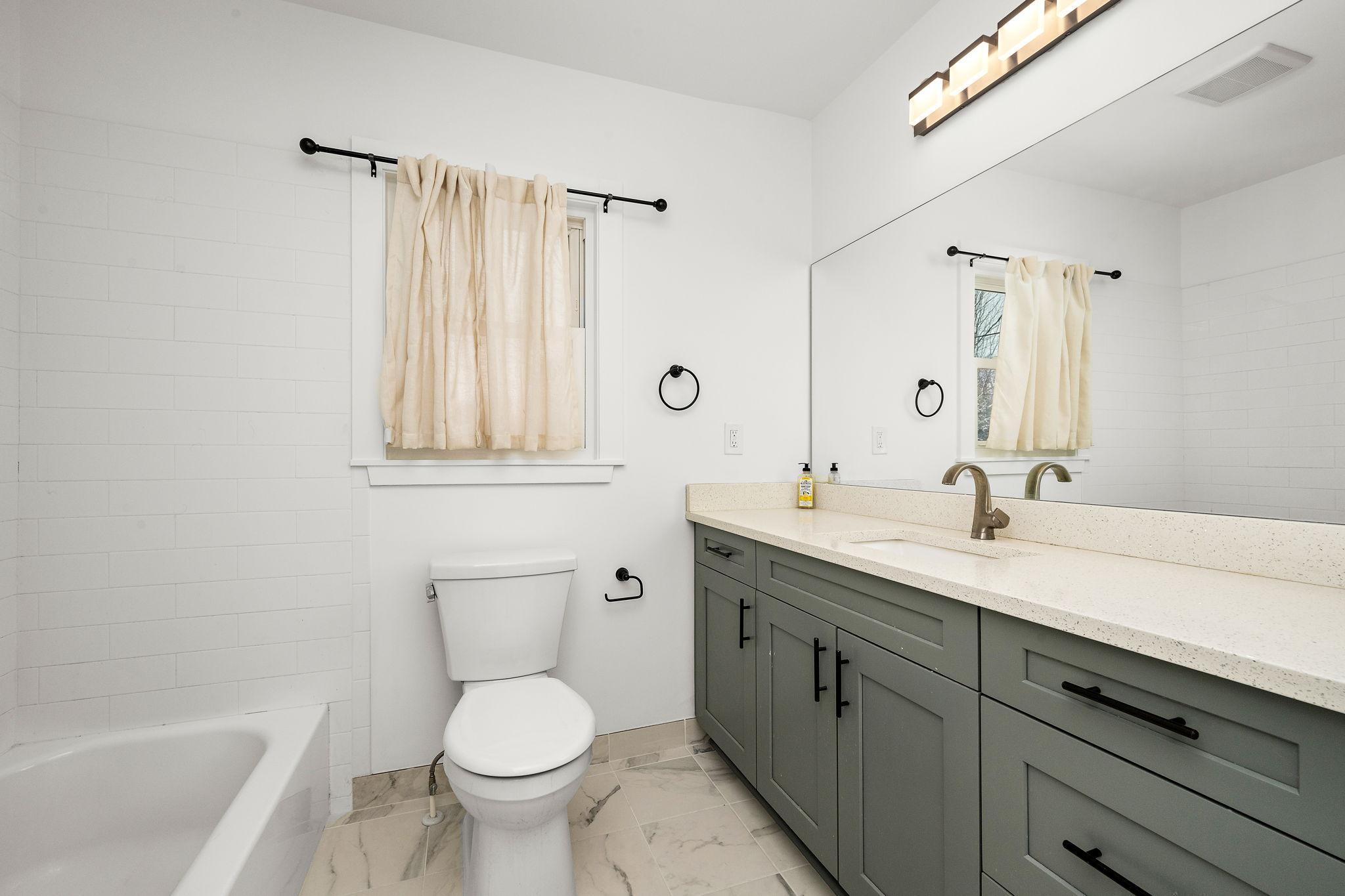 1756 Saunders Avenue Property Photo 16