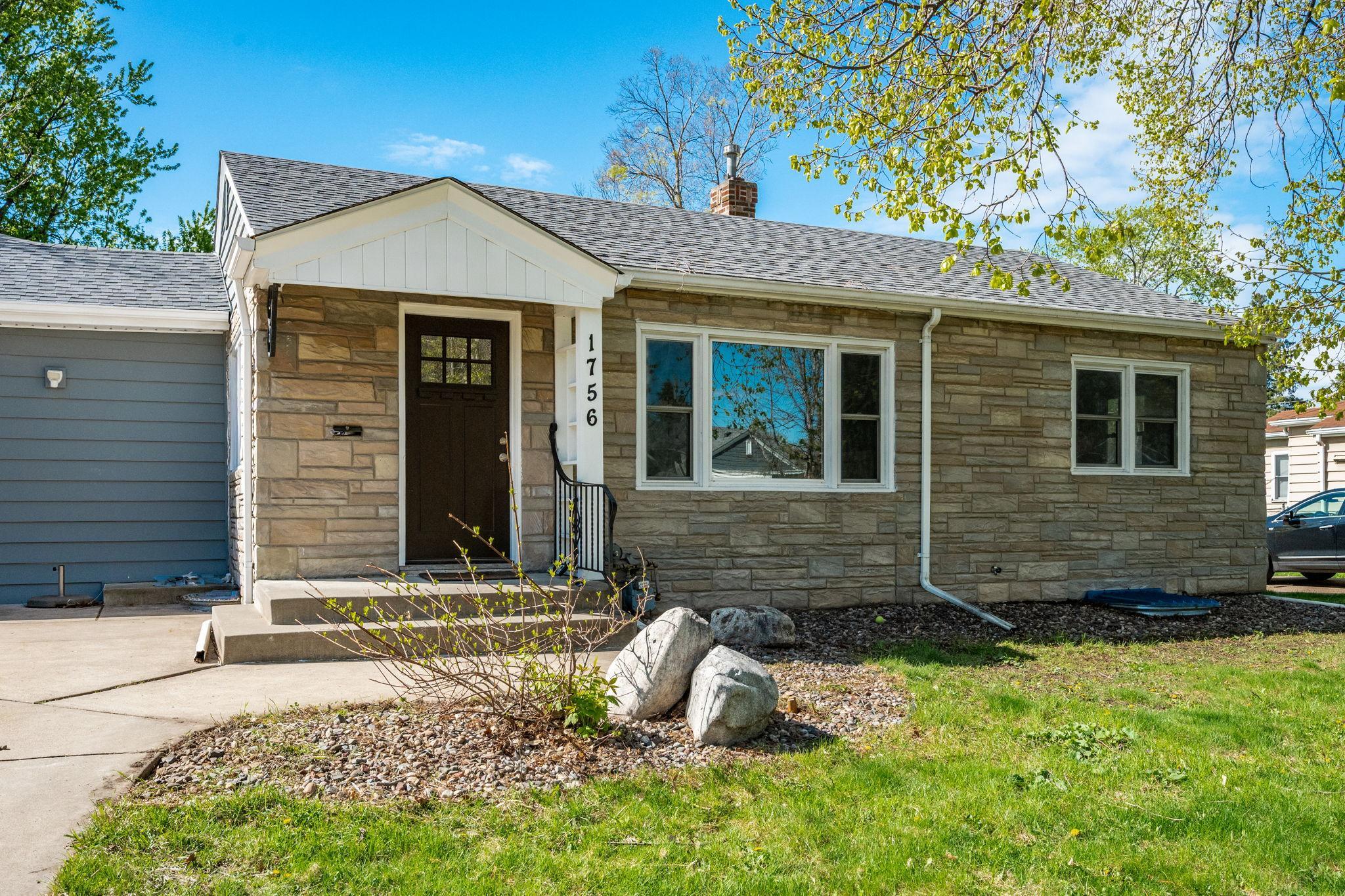 1756 Saunders Avenue Property Photo 23