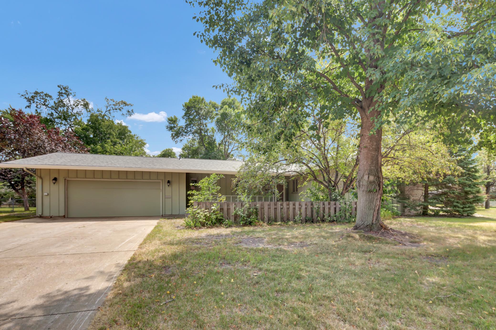 1000 24th Avenue N Property Photo 1