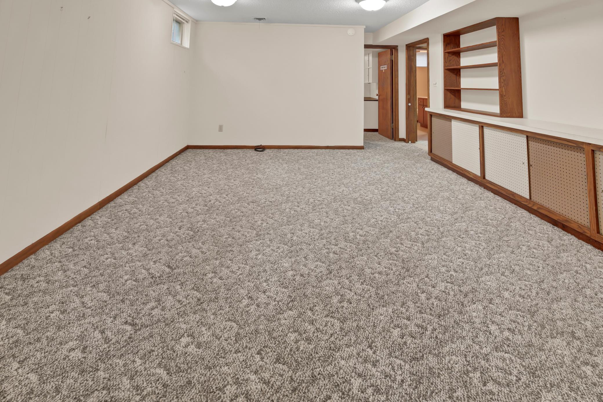 1000 24th Avenue N Property Photo 8