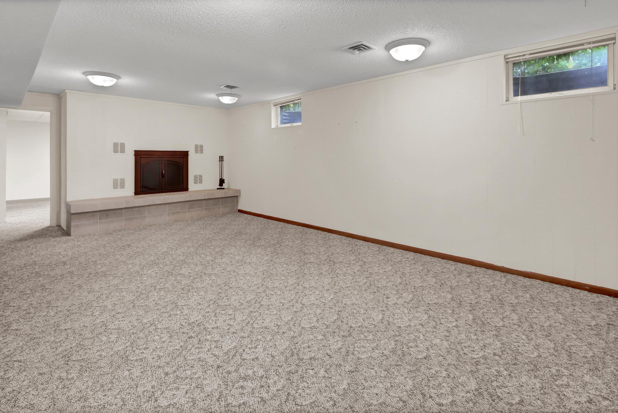 1000 24th Avenue N Property Photo 9