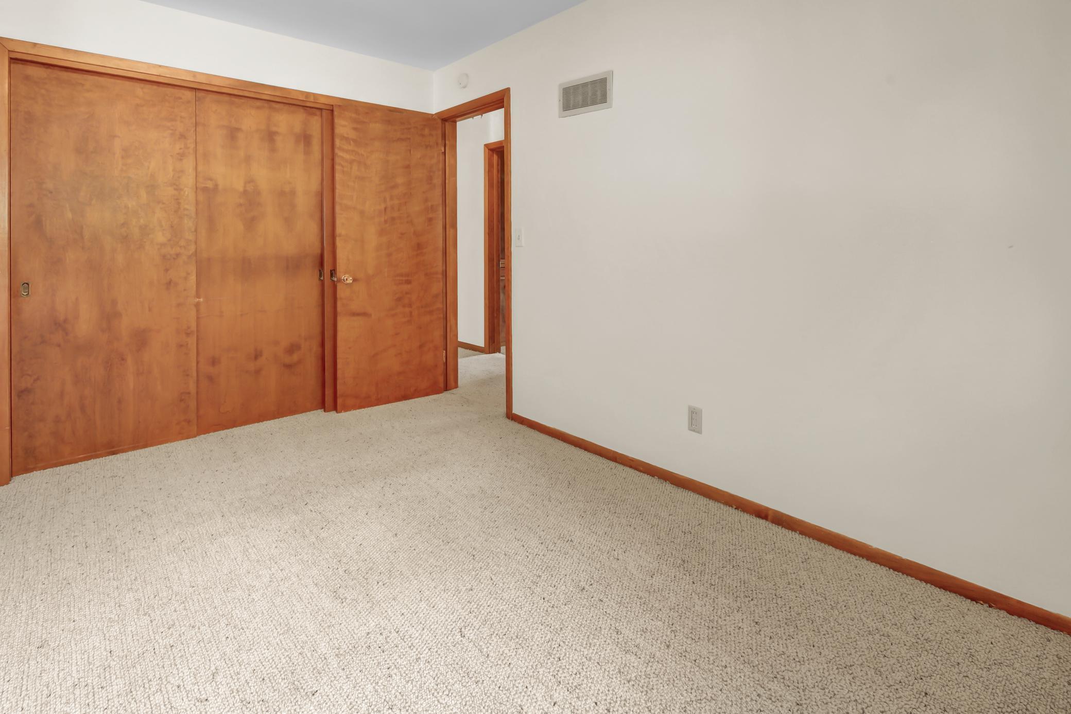 1000 24th Avenue N Property Photo 21