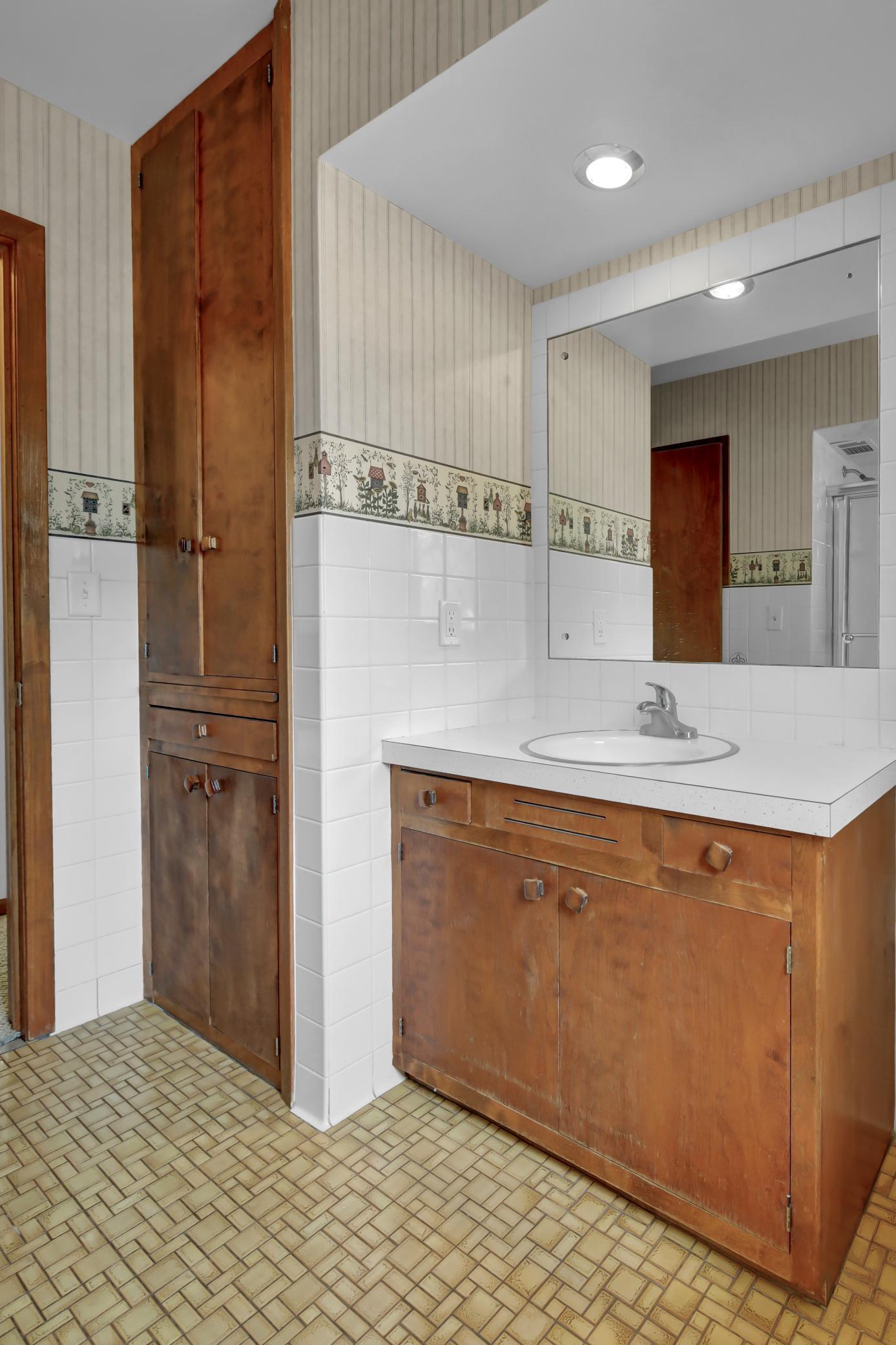 1000 24th Avenue N Property Photo 23