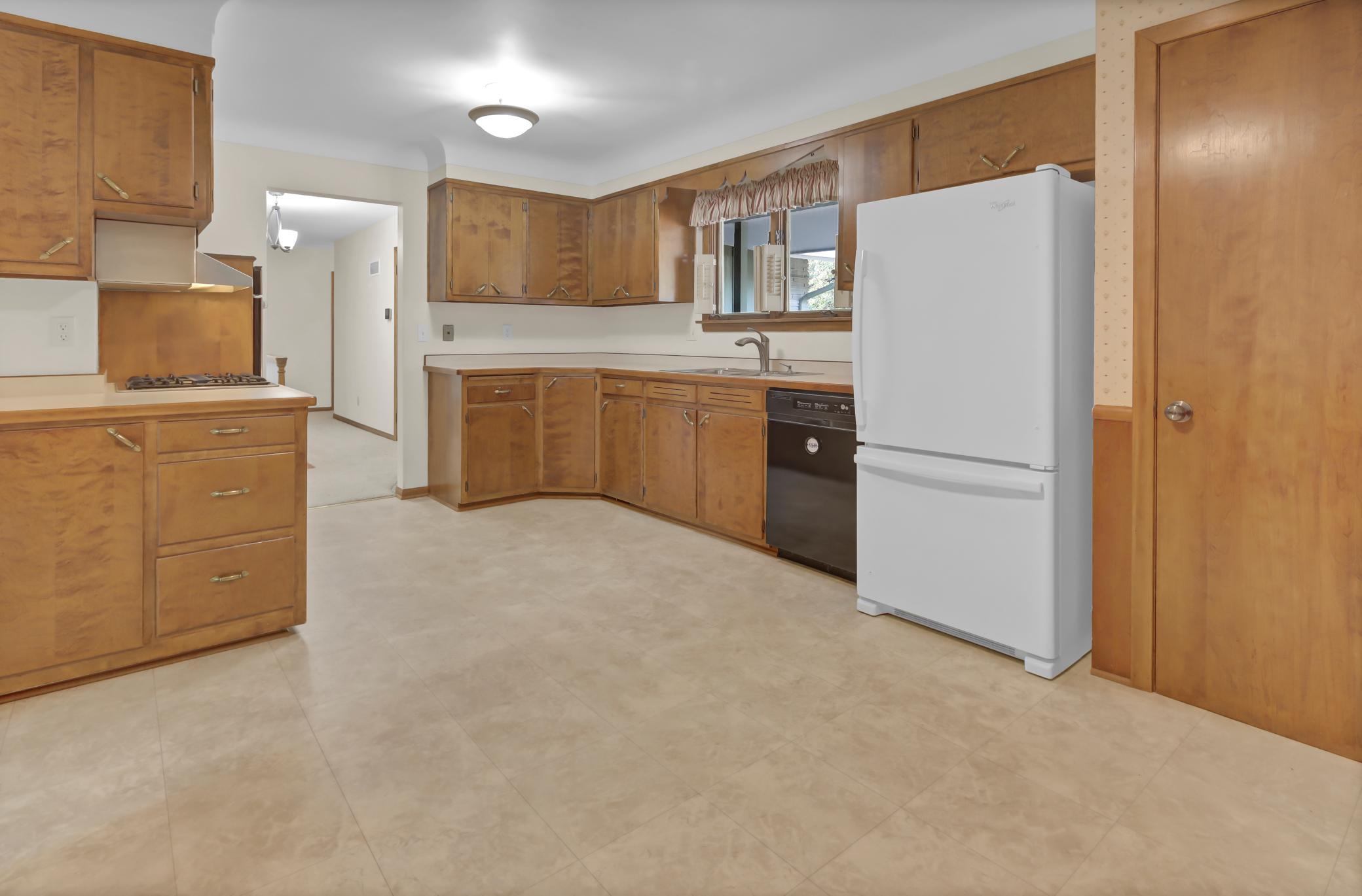 1000 24th Avenue N Property Photo 38